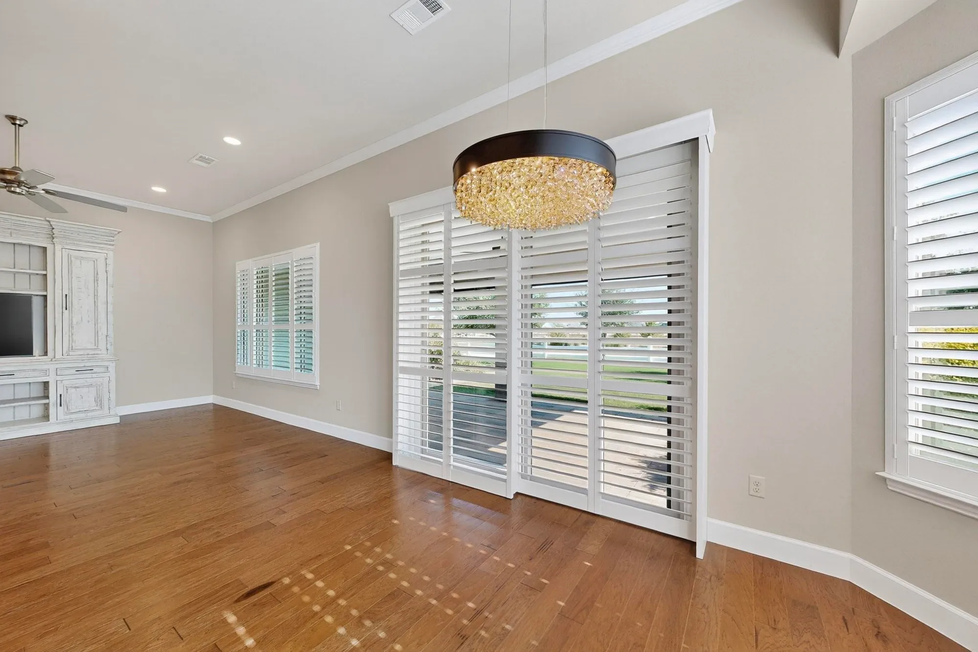 Property Slideshow image 10 of 38 | 11829 willet way, Denton, TX, 76207