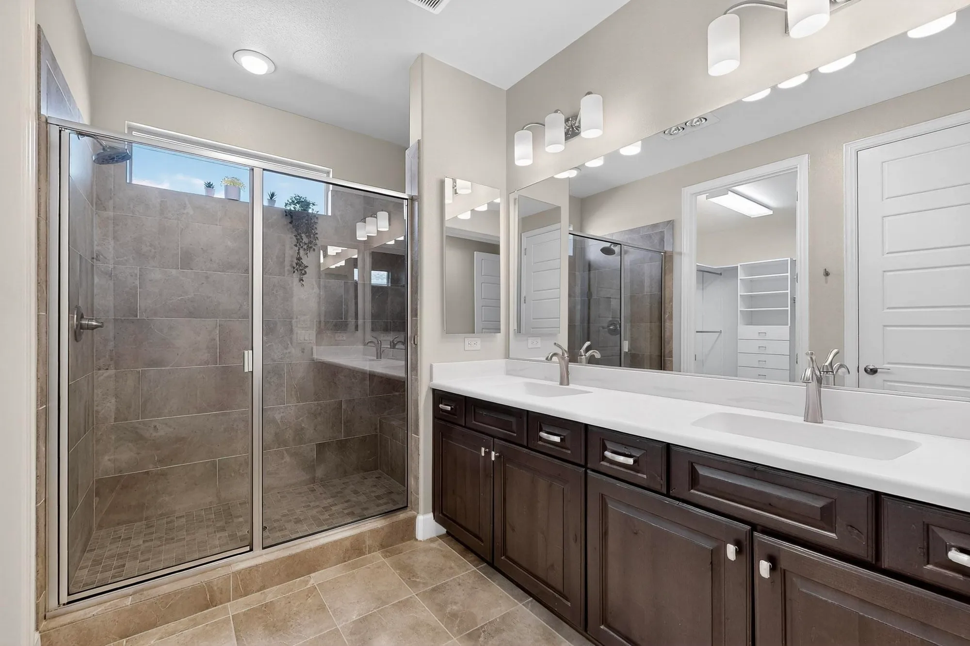 Property Slideshow image 22 of 38 | 11829 willet way, Denton, TX, 76207