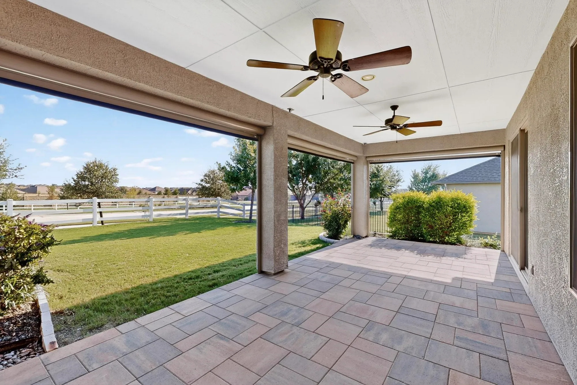 Property Slideshow image 36 of 38 | 11829 willet way, Denton, TX, 76207