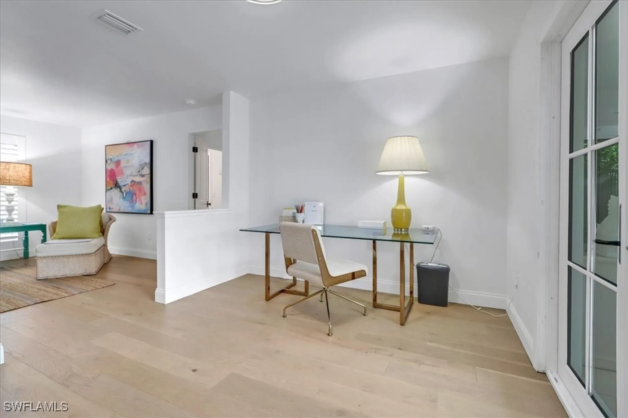 Property Slideshow image 15 of 48 | 701 harbour dr, Naples, FL, 34103