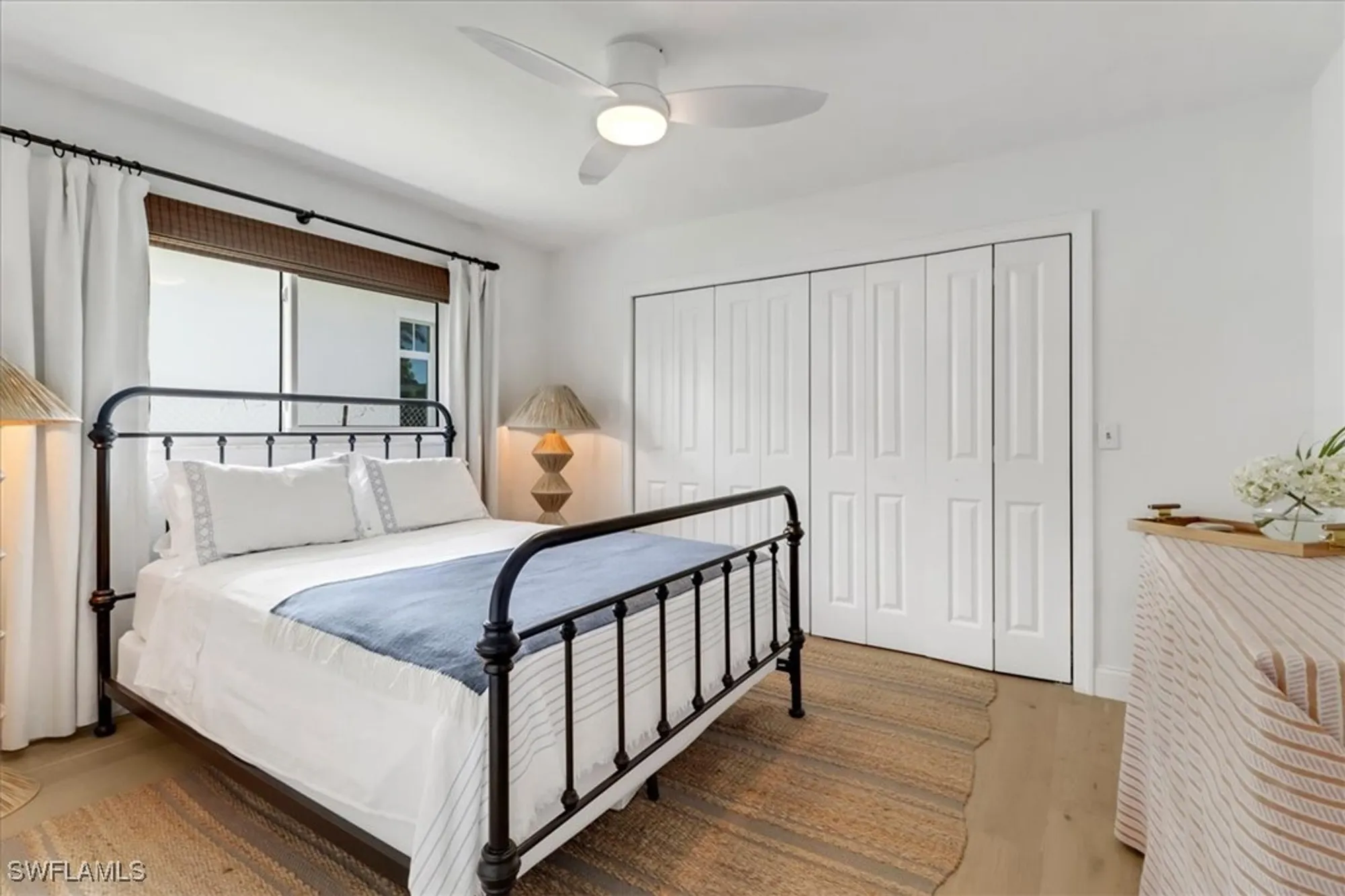 Property Slideshow image 23 of 48 | 701 harbour dr, Naples, FL, 34103