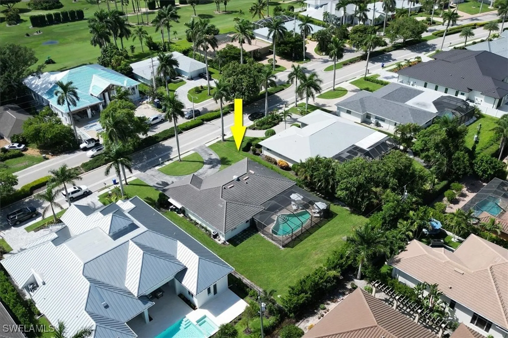 Property Slideshow image 47 of 48 | 701 harbour dr, Naples, FL, 34103