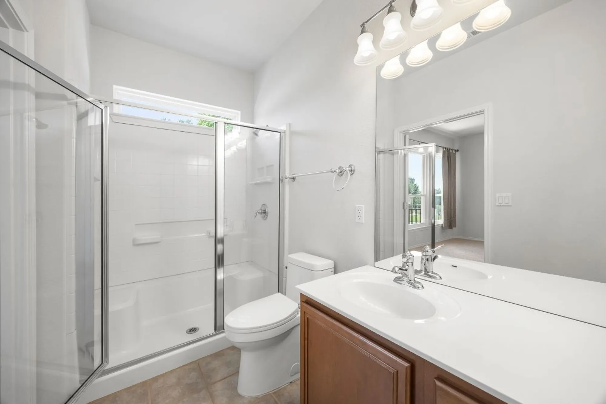 Property Slideshow image 29 of 36 | 201 limestone shoals ct, Georgetown, TX, 78633