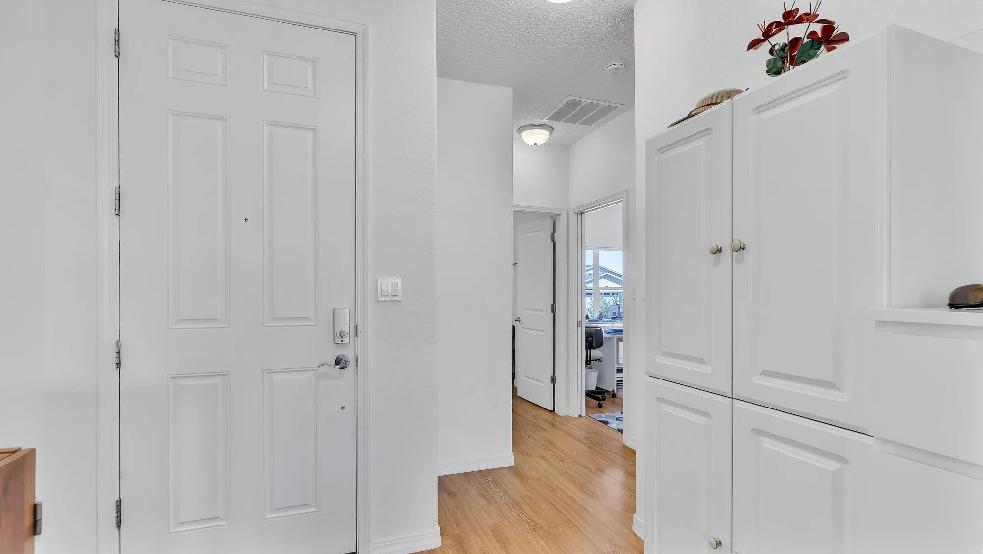 Property Slideshow image 4 of 59 | 4171 red river rd, Los Lunas, NM, 87031