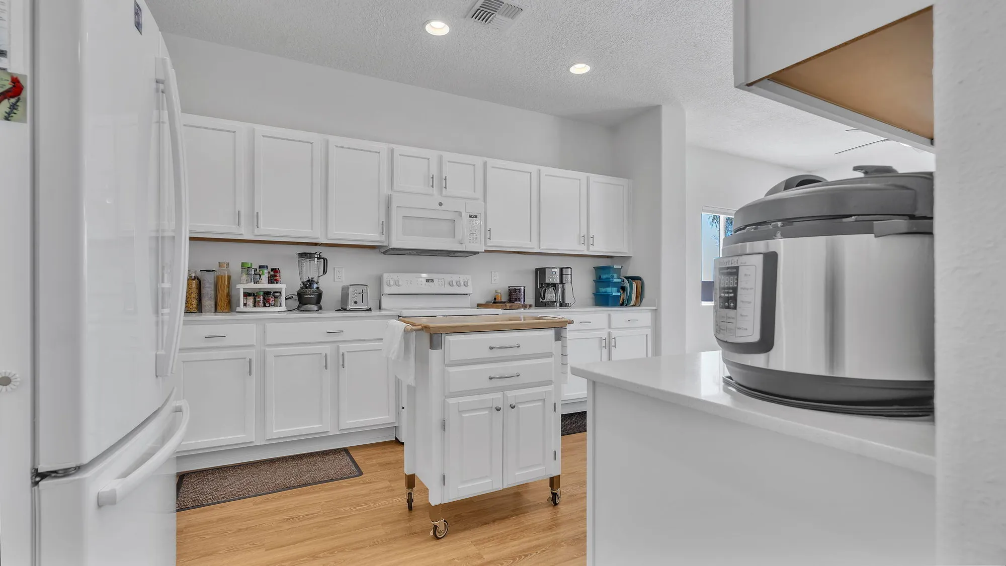 Property Slideshow image 8 of 59 | 4171 red river rd, Los Lunas, NM, 87031