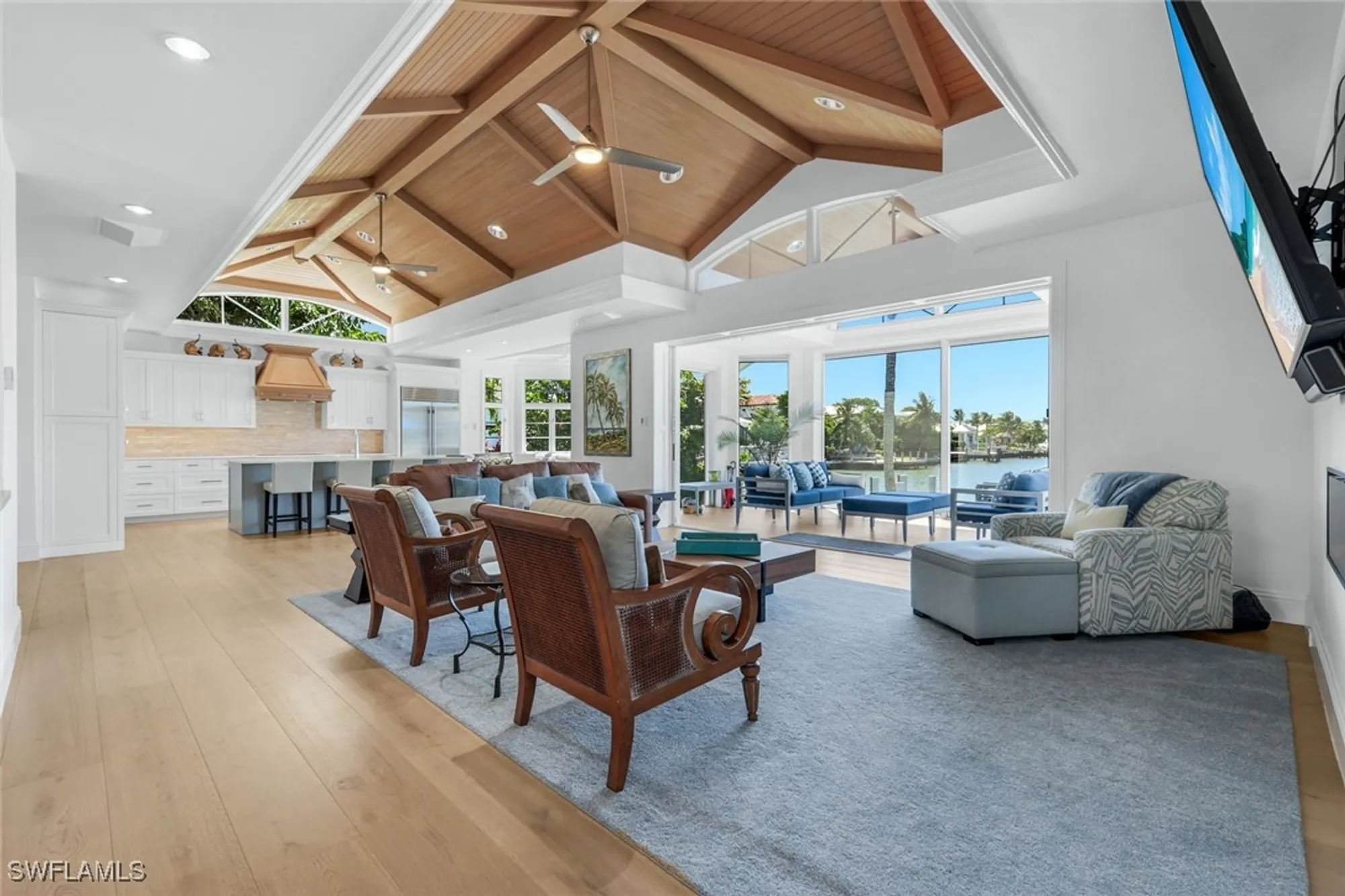 Property Slideshow image 15 of 40 | 400 spring line dr, Naples, FL, 34102