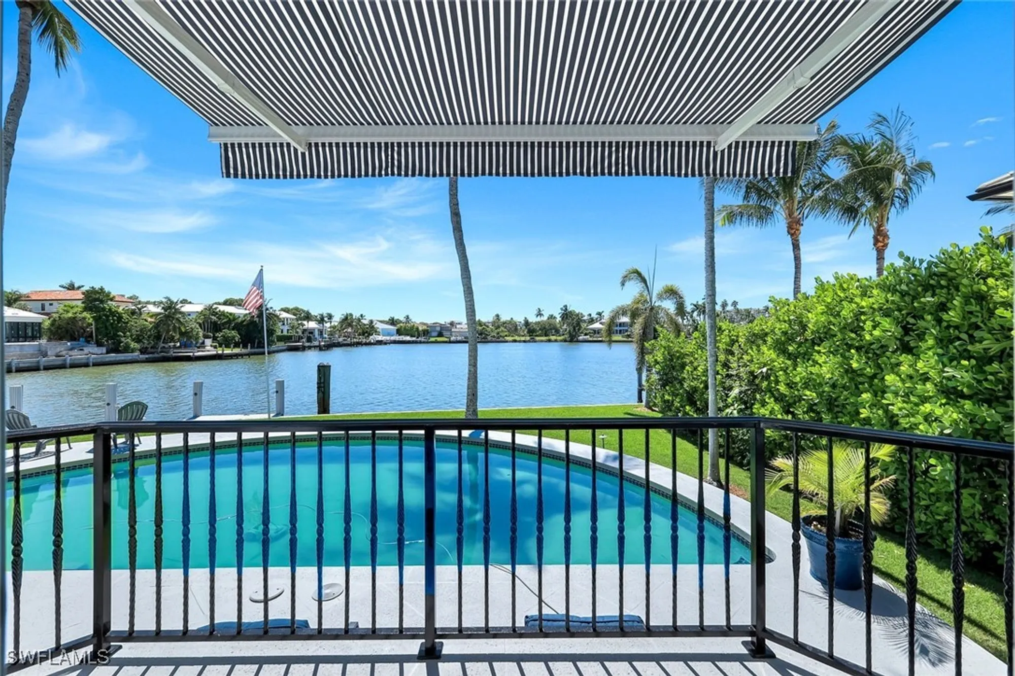 Property Slideshow image 29 of 40 | 400 spring line dr, Naples, FL, 34102