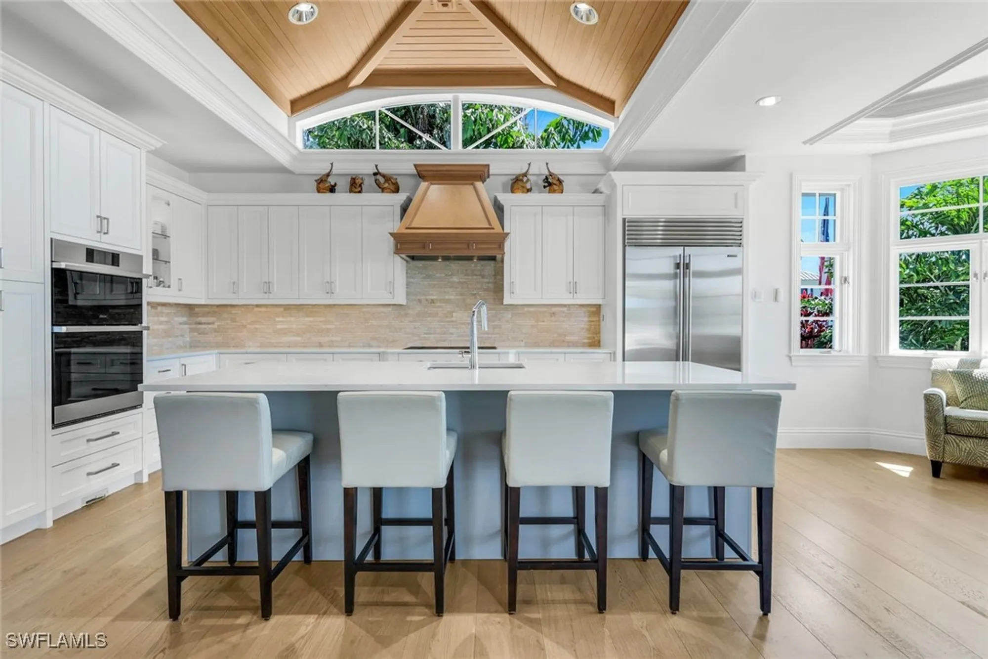 Property Slideshow image 21 of 40 | 400 spring line dr, Naples, FL, 34102