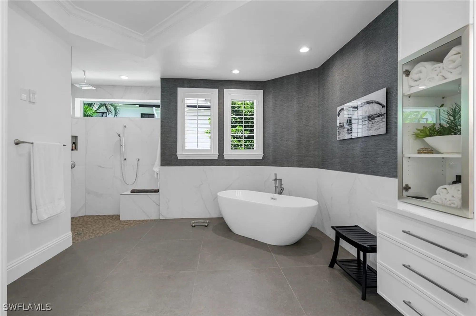 Property Slideshow image 30 of 40 | 400 spring line dr, Naples, FL, 34102