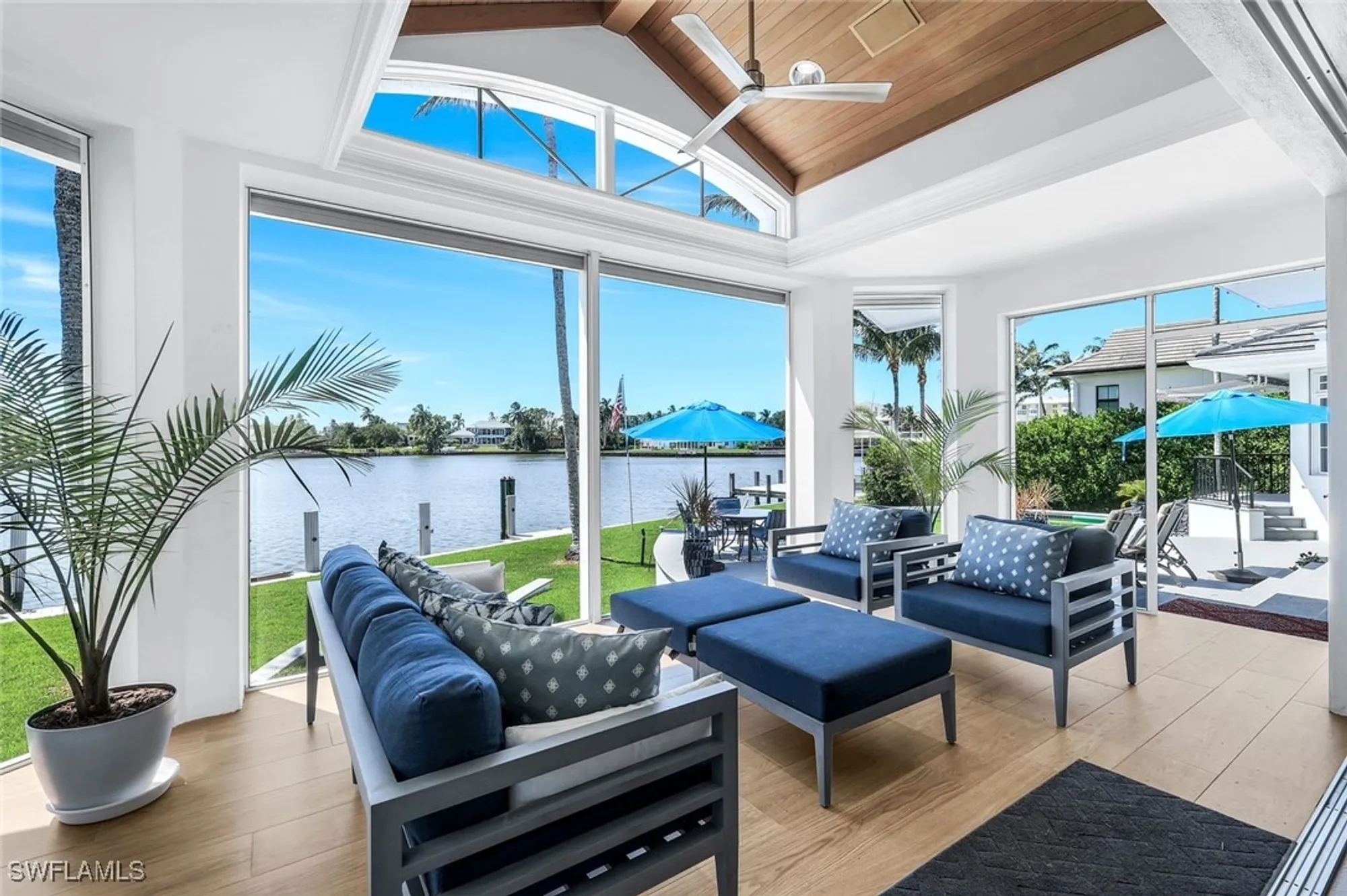 Property Slideshow image 5 of 40 | 400 spring line dr, Naples, FL, 34102