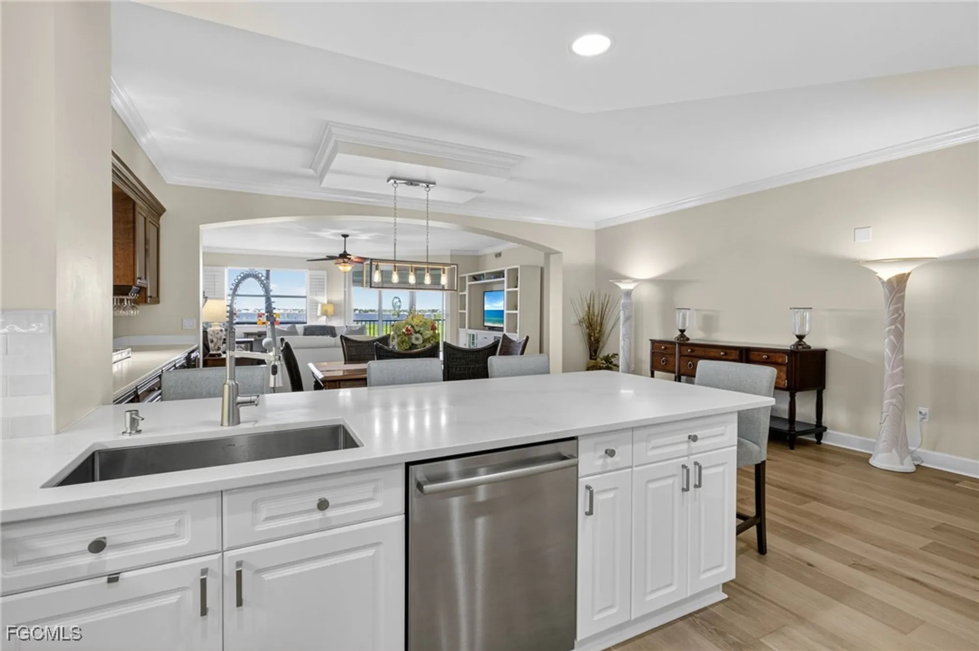 Property Slideshow image 16 of 50 | 11620 court of palms 104, Fort Myers, FL, 33908