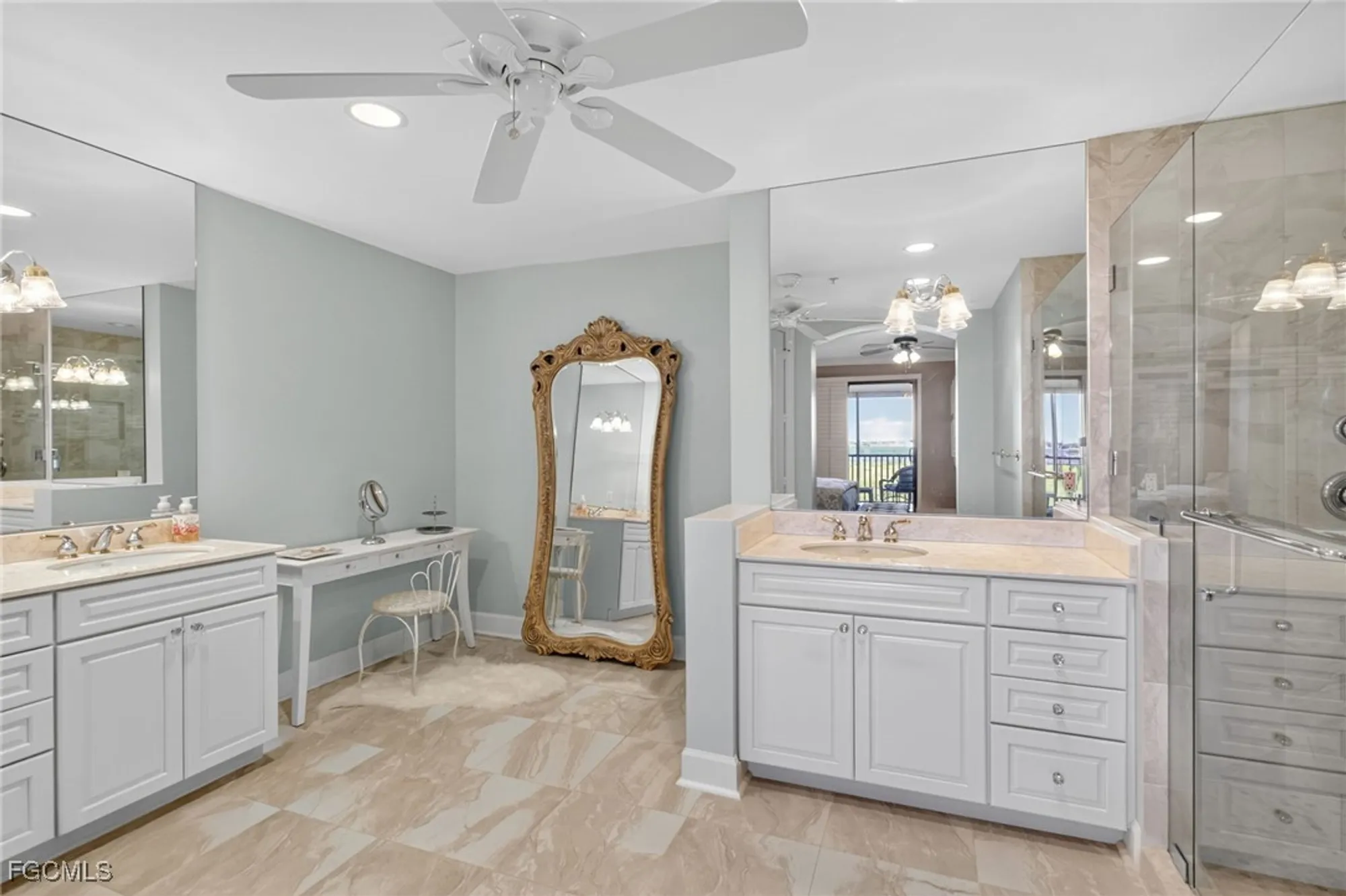 Property Slideshow image 27 of 50 | 11620 court of palms 104, Fort Myers, FL, 33908