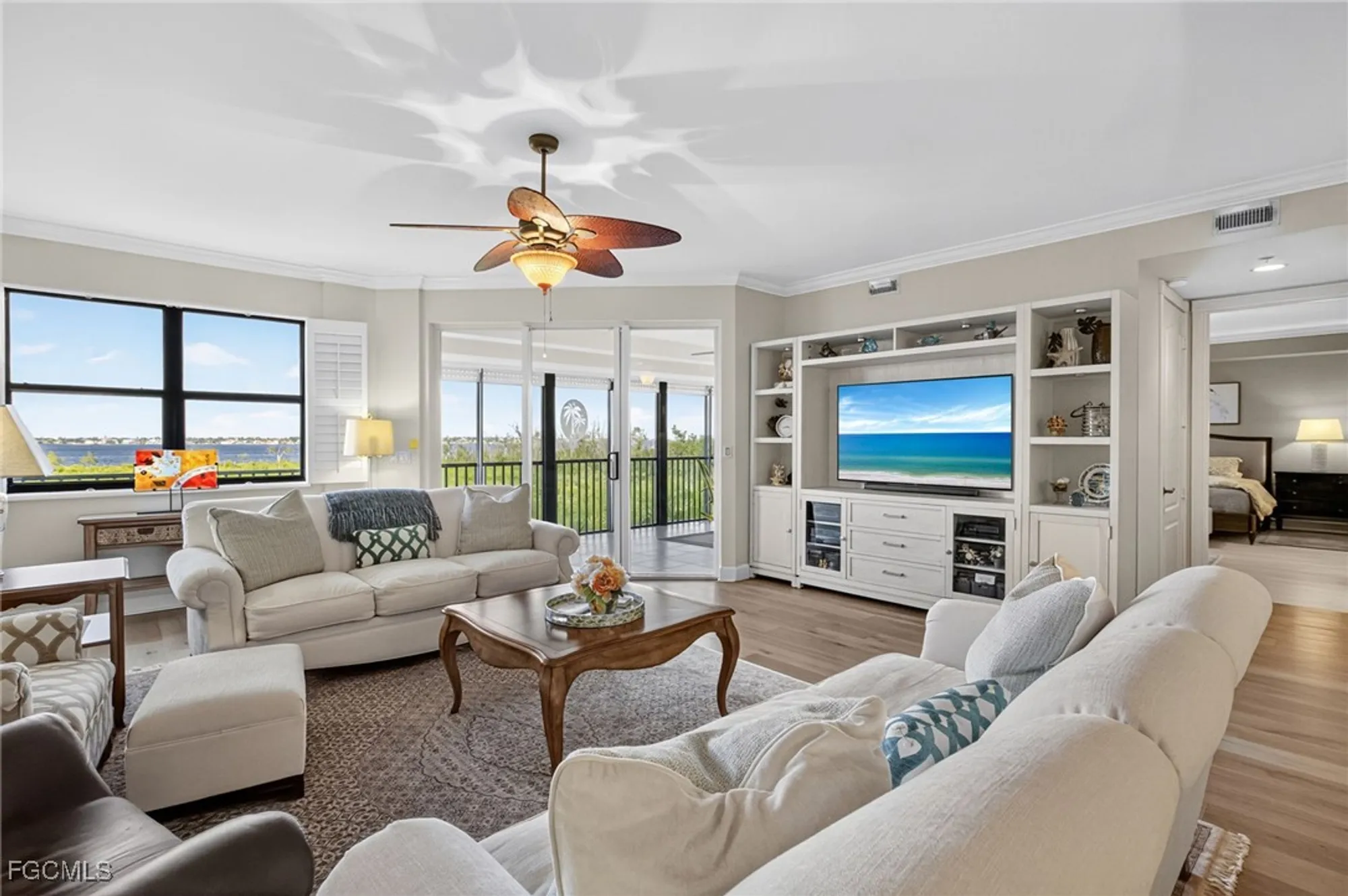 Property Slideshow image 21 of 50 | 11620 court of palms 104, Fort Myers, FL, 33908