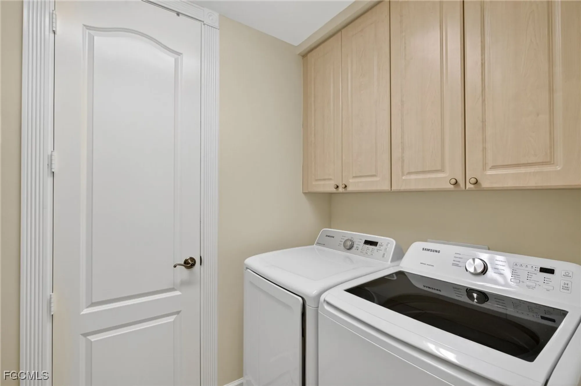 Property Slideshow image 36 of 50 | 11620 court of palms 104, Fort Myers, FL, 33908