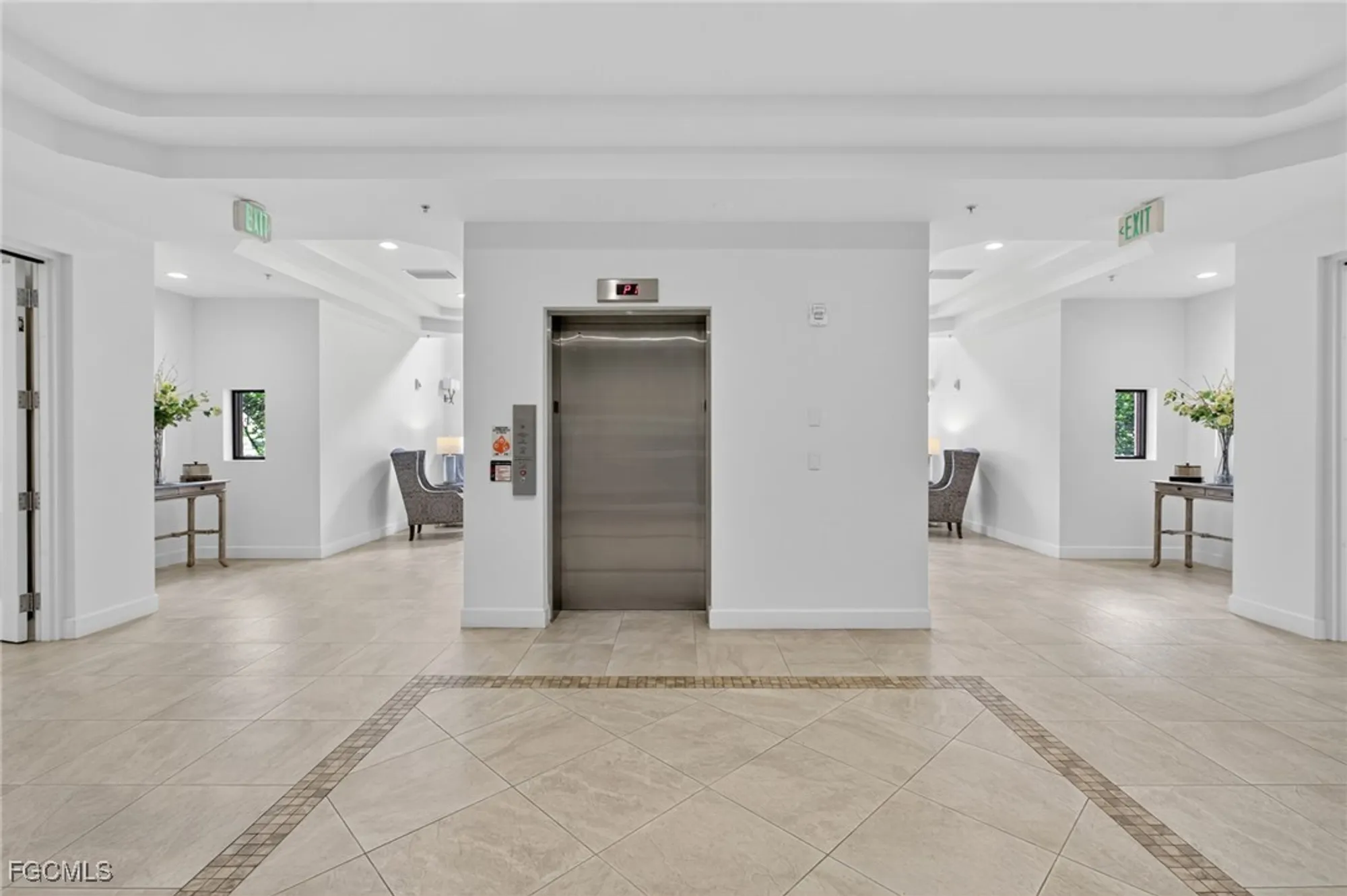 Property Slideshow image 6 of 50 | 11620 court of palms 104, Fort Myers, FL, 33908