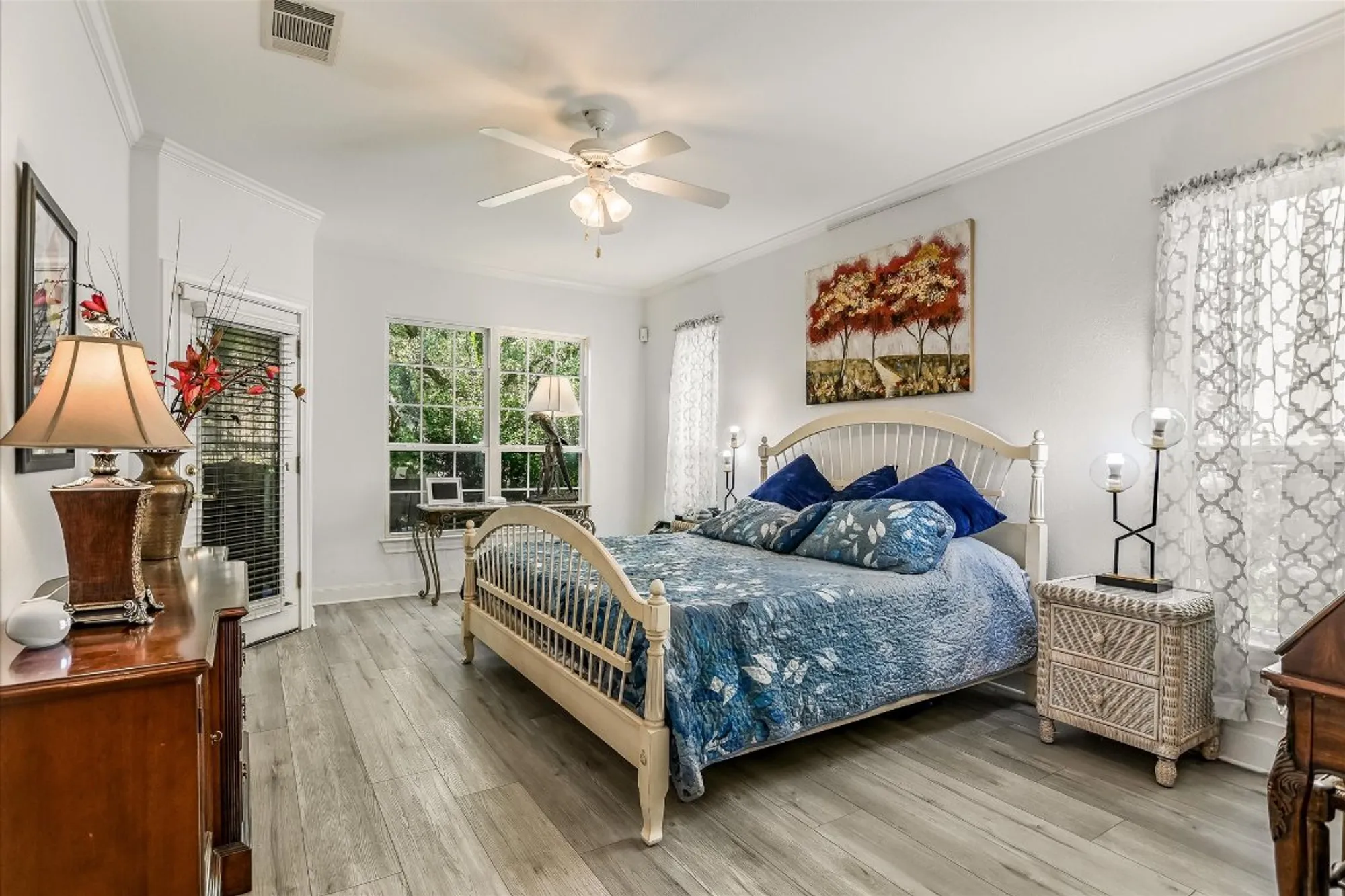 Property Slideshow image 17 of 38 | 902 rio grande loop, Georgetown, TX, 78633