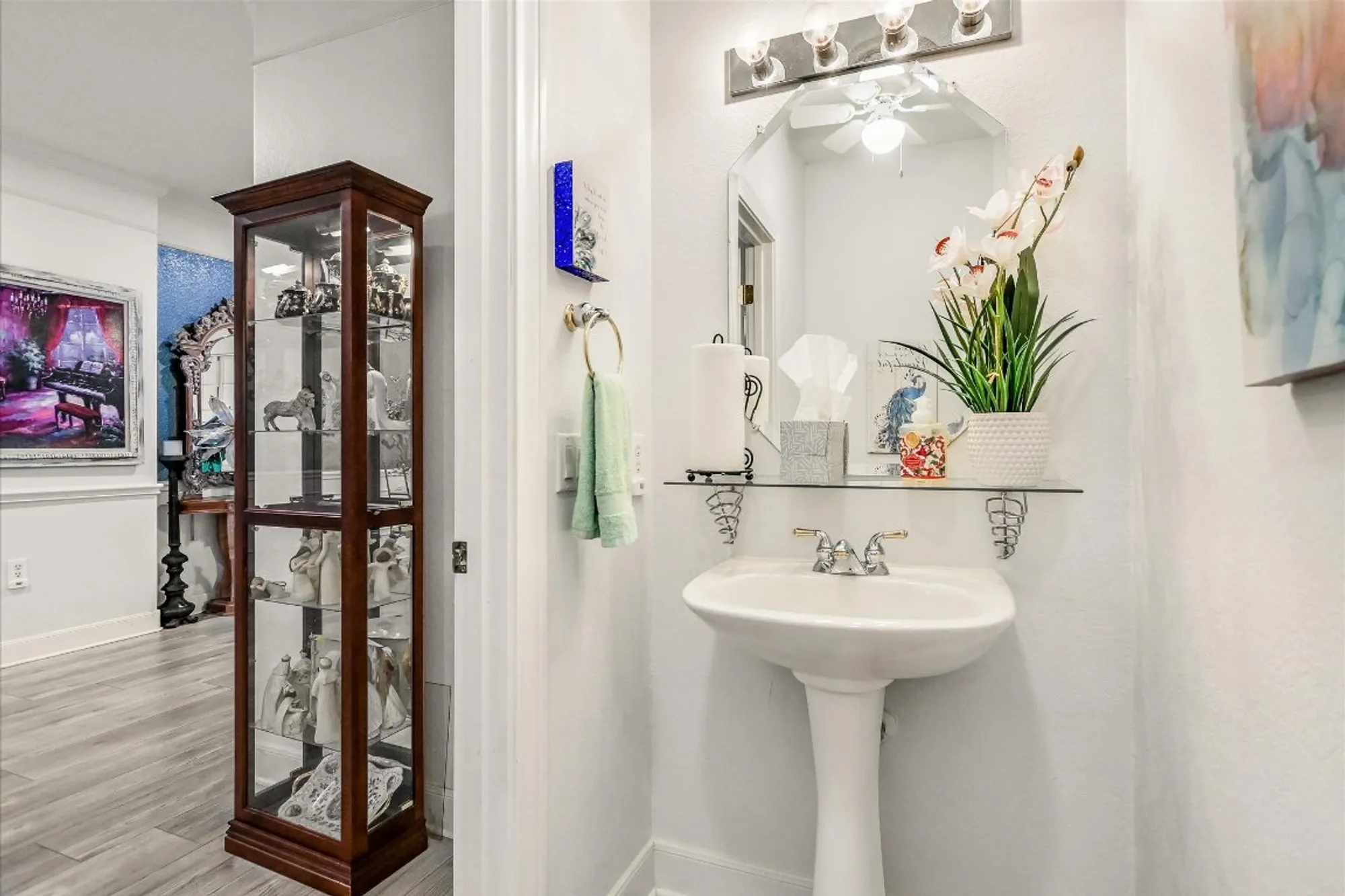 Property Slideshow image 25 of 38 | 902 rio grande loop, Georgetown, TX, 78633