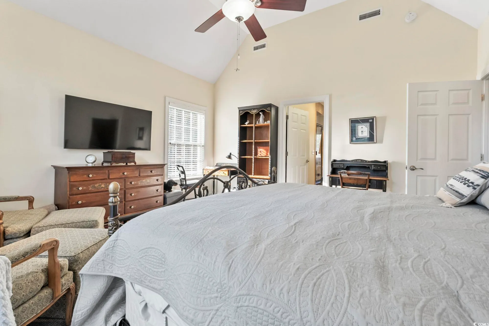 Property Slideshow image 8 of 39 | 6200 longwood dr, Murrells Inlet, SC, 29576