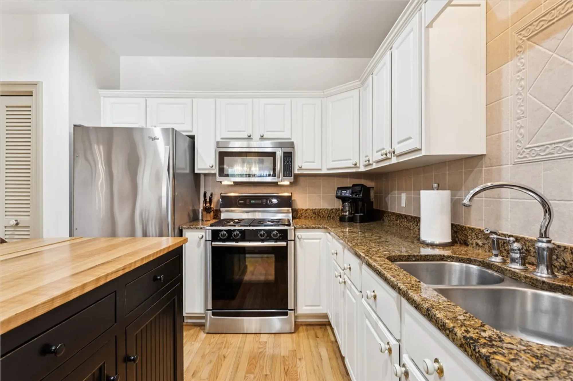 Property Slideshow image 11 of 43 | 311 dogleg dr, Williamsburg, VA, 23188