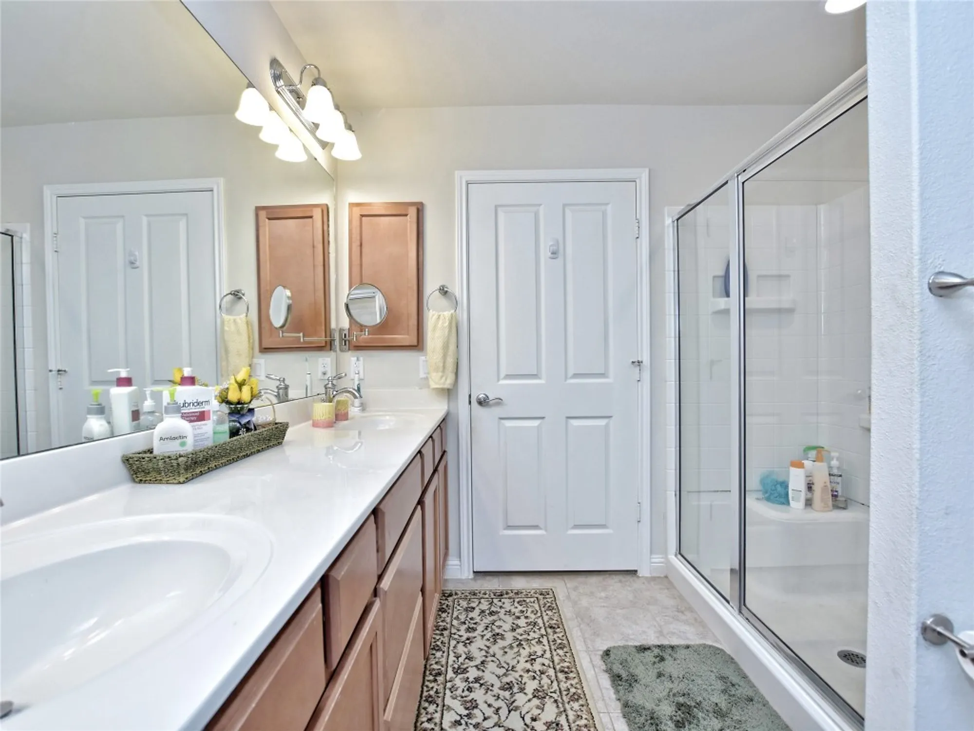 Property Slideshow image 20 of 25 | 303 kickapoo creek ln, Georgetown, TX, 78633