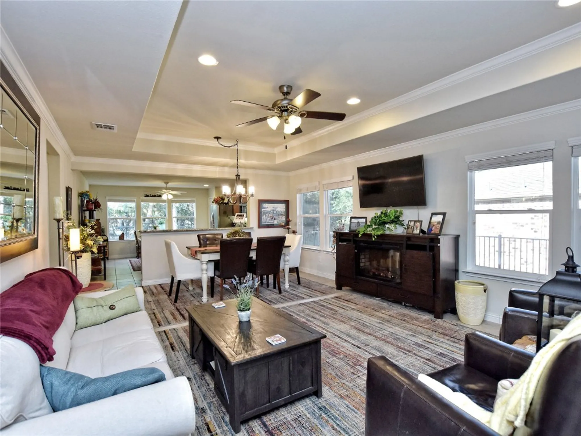 Property Slideshow image 7 of 25 | 303 kickapoo creek ln, Georgetown, TX, 78633