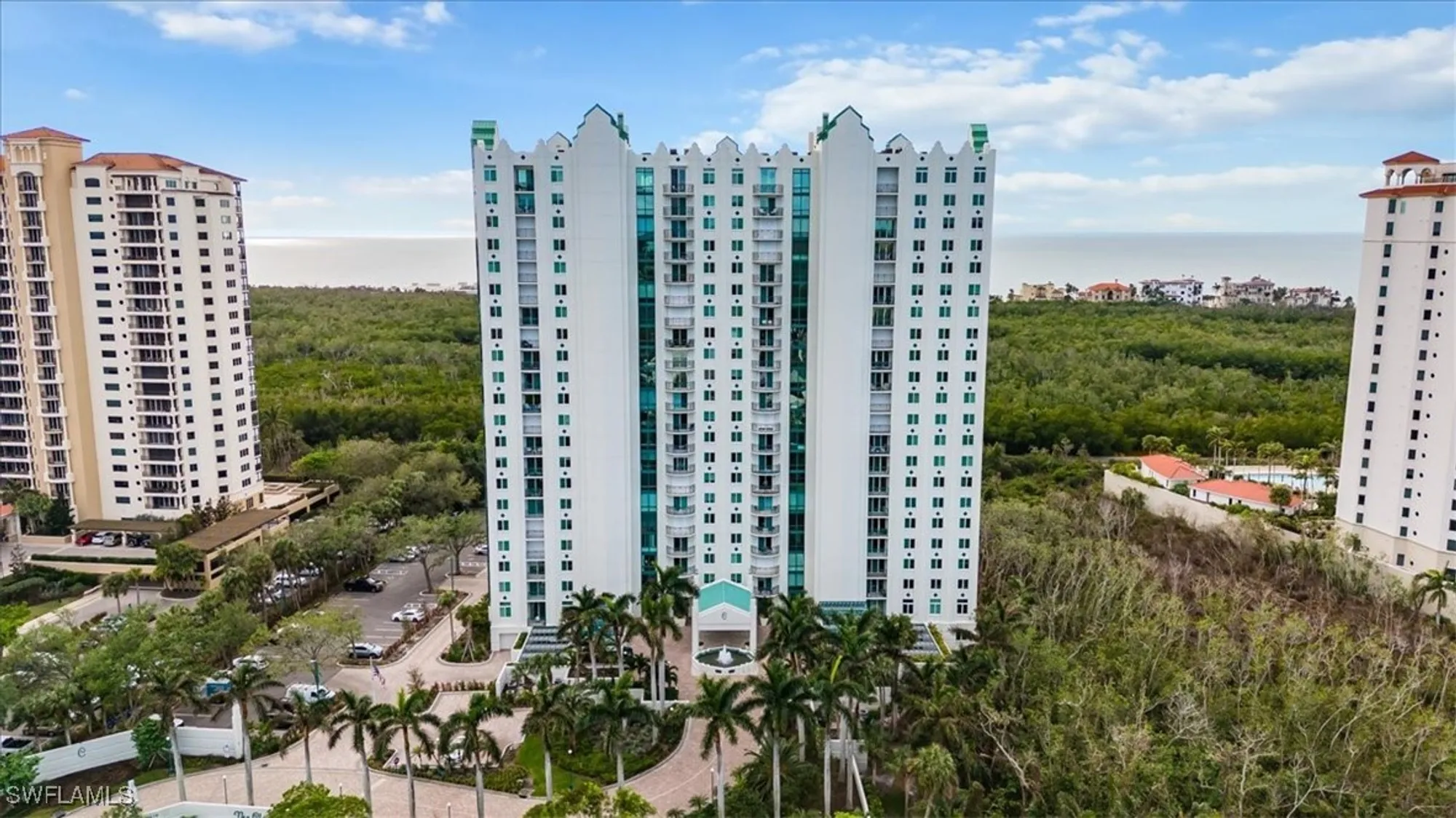Property Slideshow image 27 of 45 | 7515 pelican bay blvd apt 14a, Naples, FL, 34108