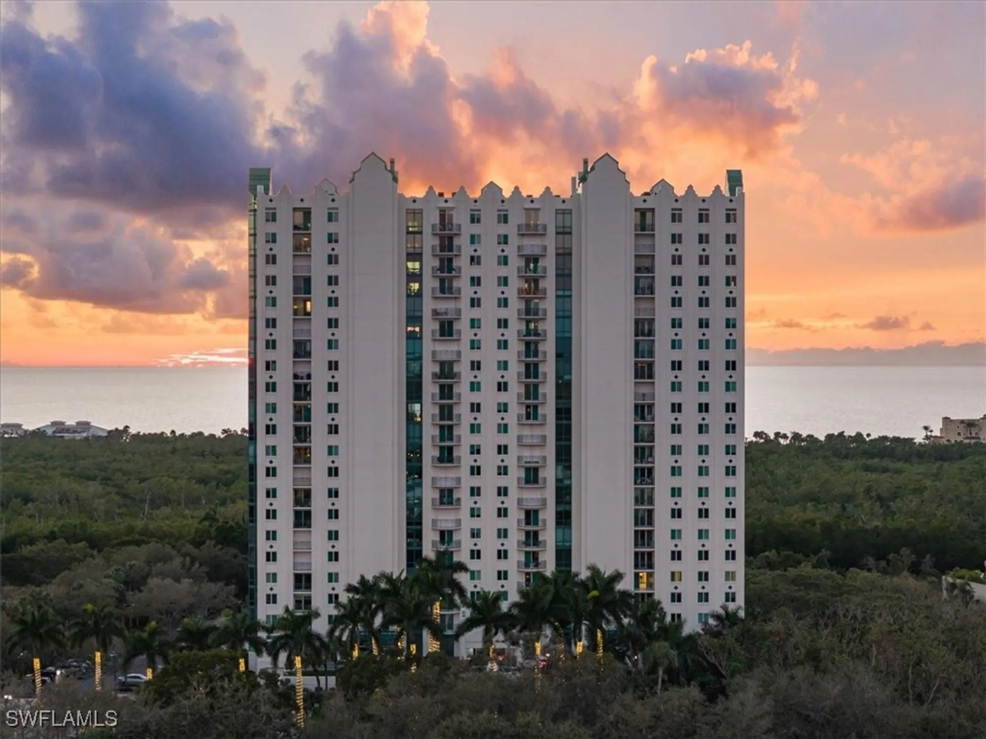 Property Slideshow image 32 of 45 | 7515 pelican bay blvd apt 14a, Naples, FL, 34108