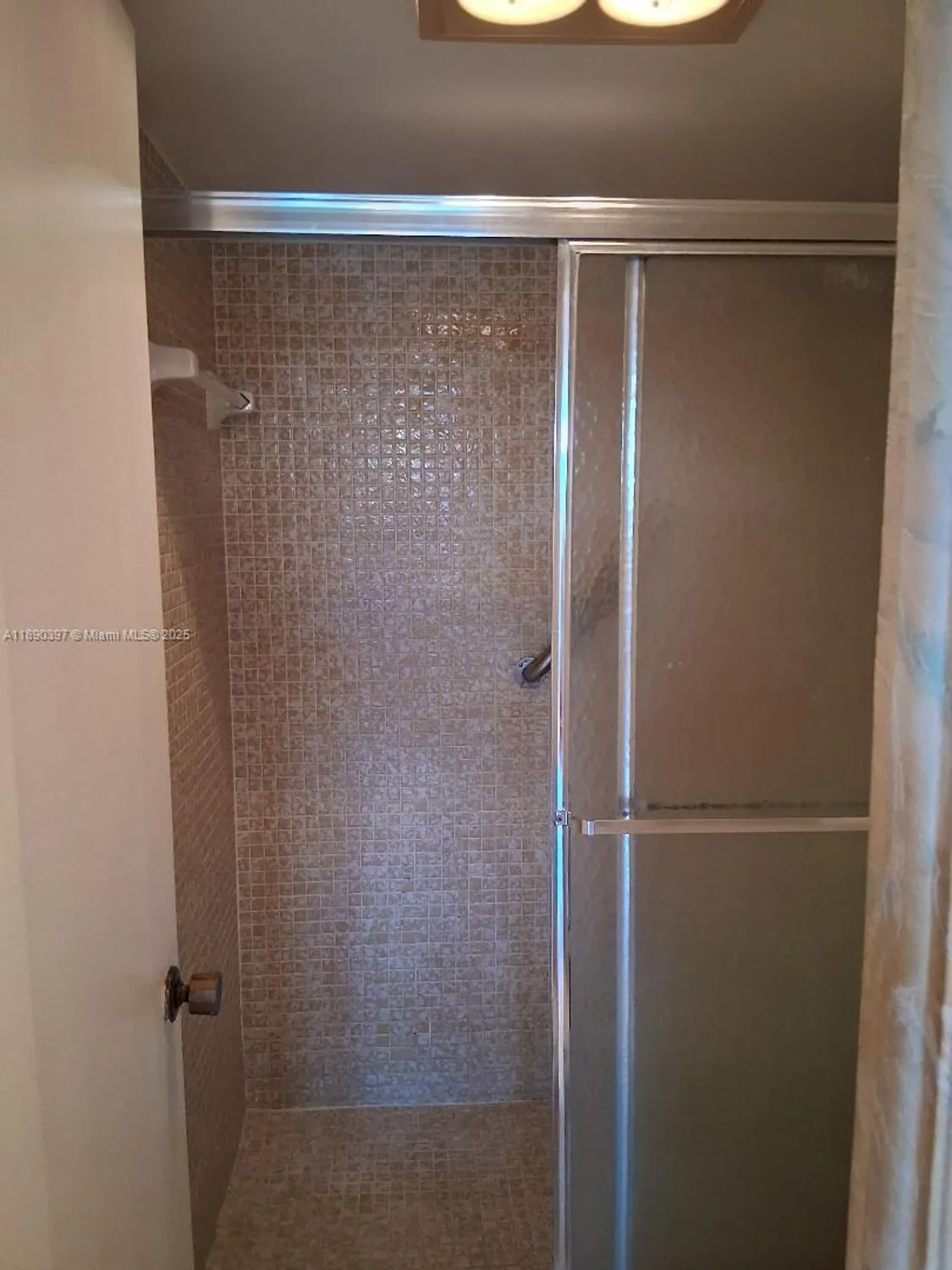 Property Slideshow image 15 of 24 | 1300 saint charles pl 319, Pembroke Pines, FL, 33026