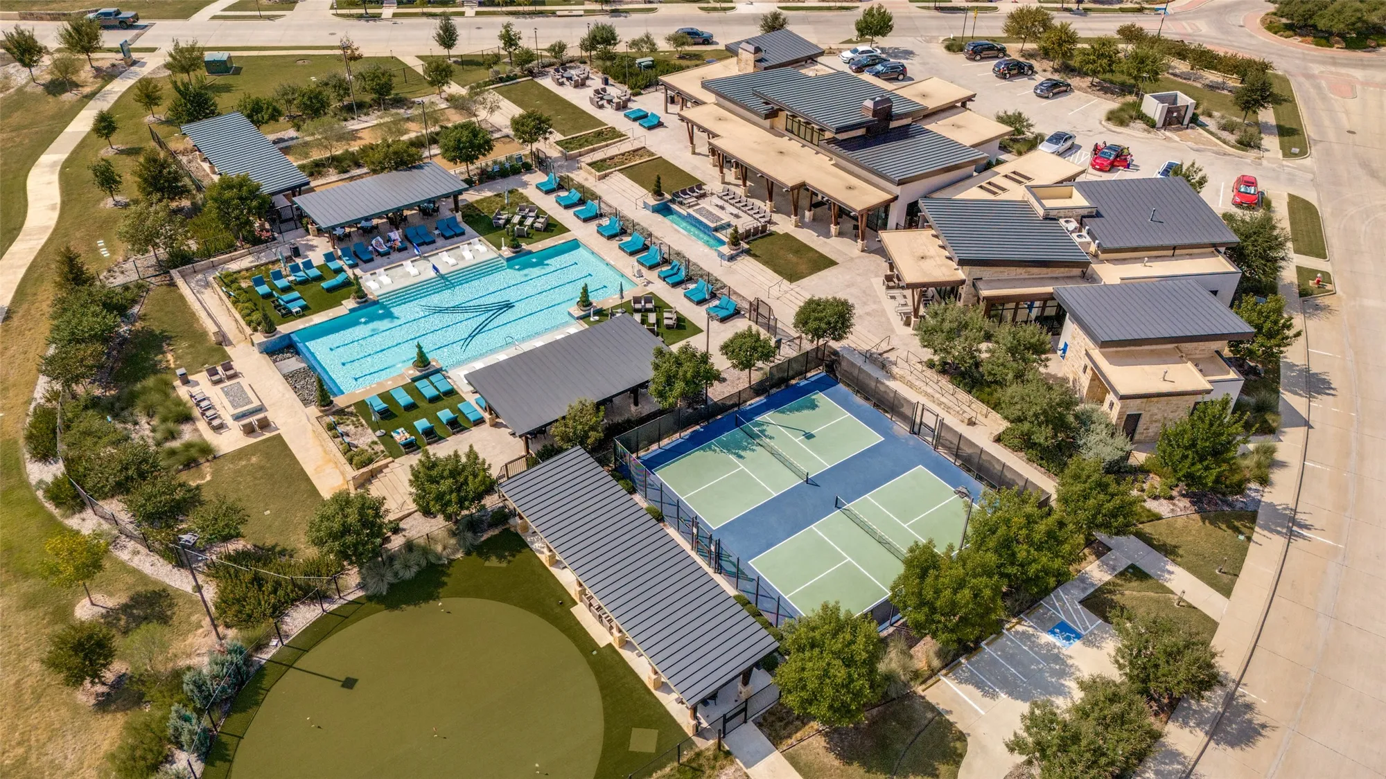 Property Slideshow image 35 of 36 | 1939 spotted fawn dr, Arlington, TX, 76005