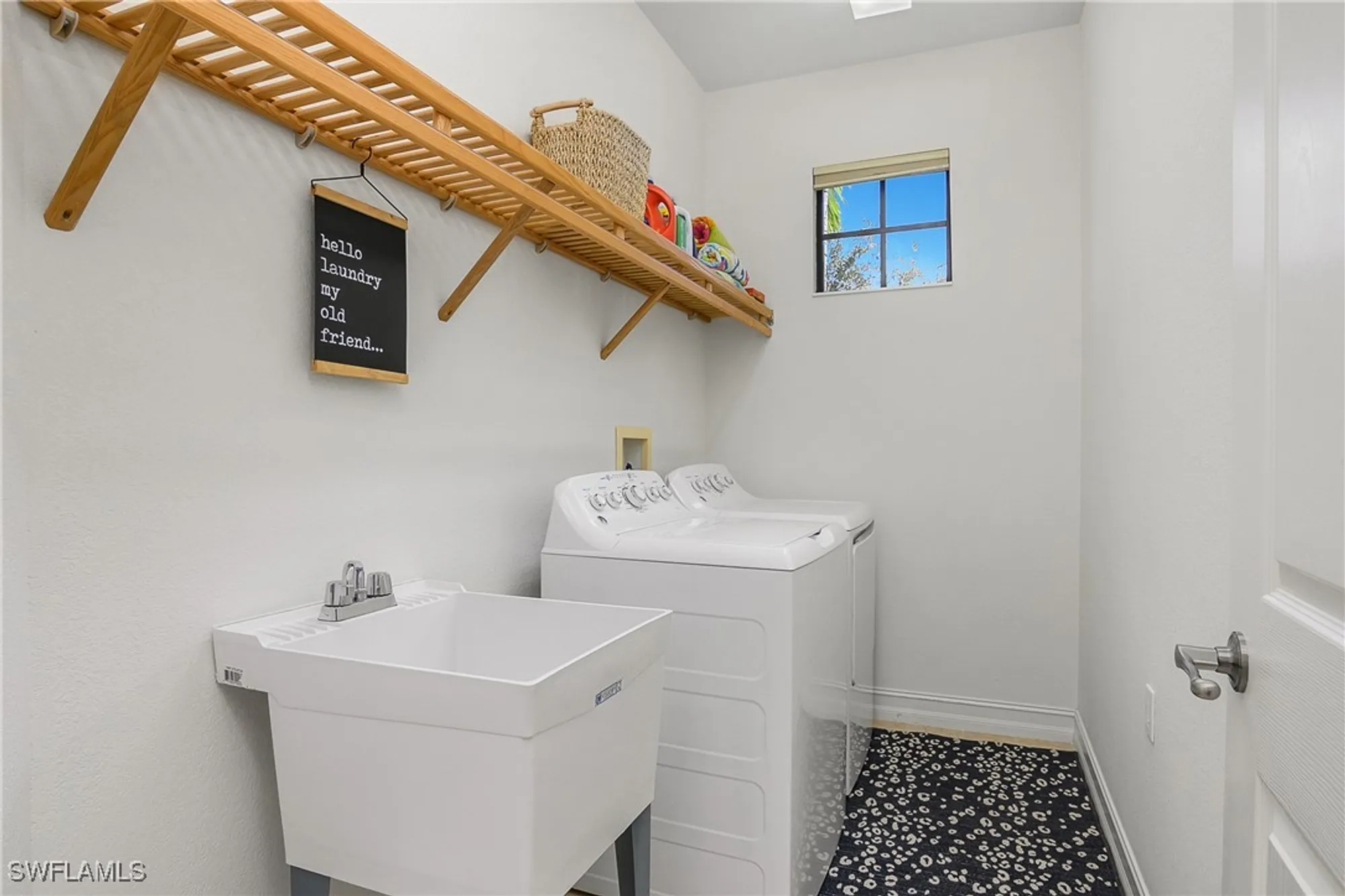 Property Slideshow image 19 of 43 | 9095 covina dr 6801, Naples, FL, 34113