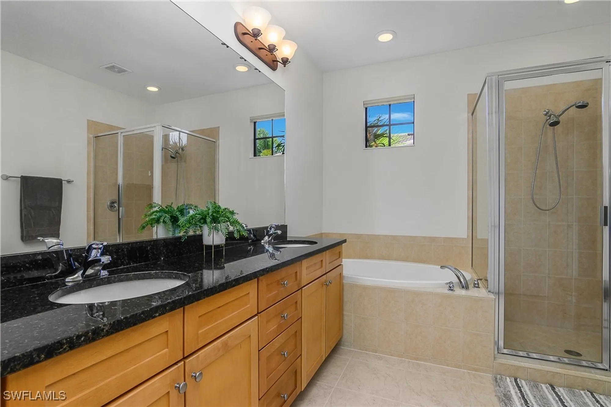 Property Slideshow image 26 of 43 | 9095 covina dr 6801, Naples, FL, 34113