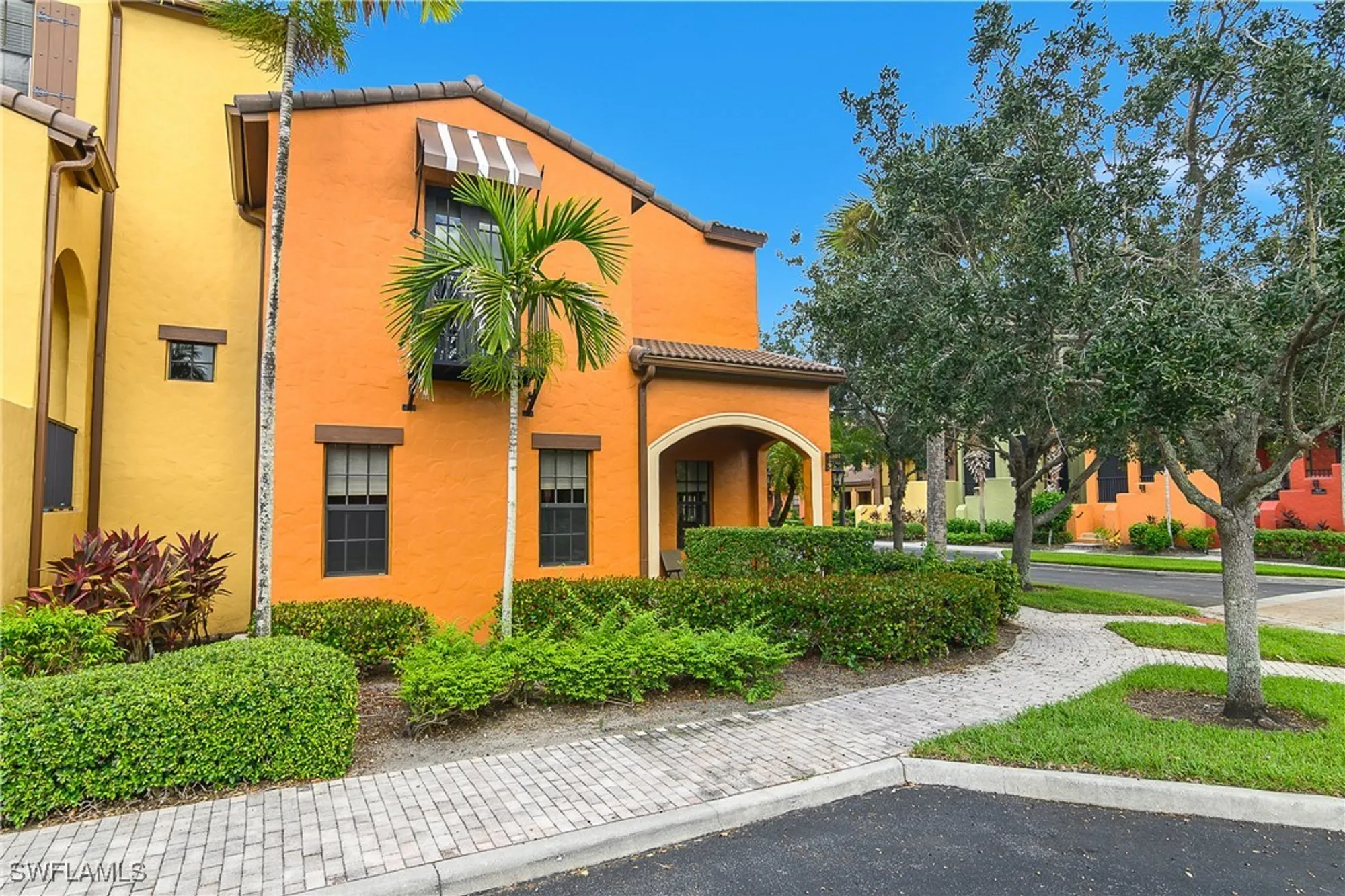 Property Slideshow image 3 of 43 | 9095 covina dr 6801, Naples, FL, 34113