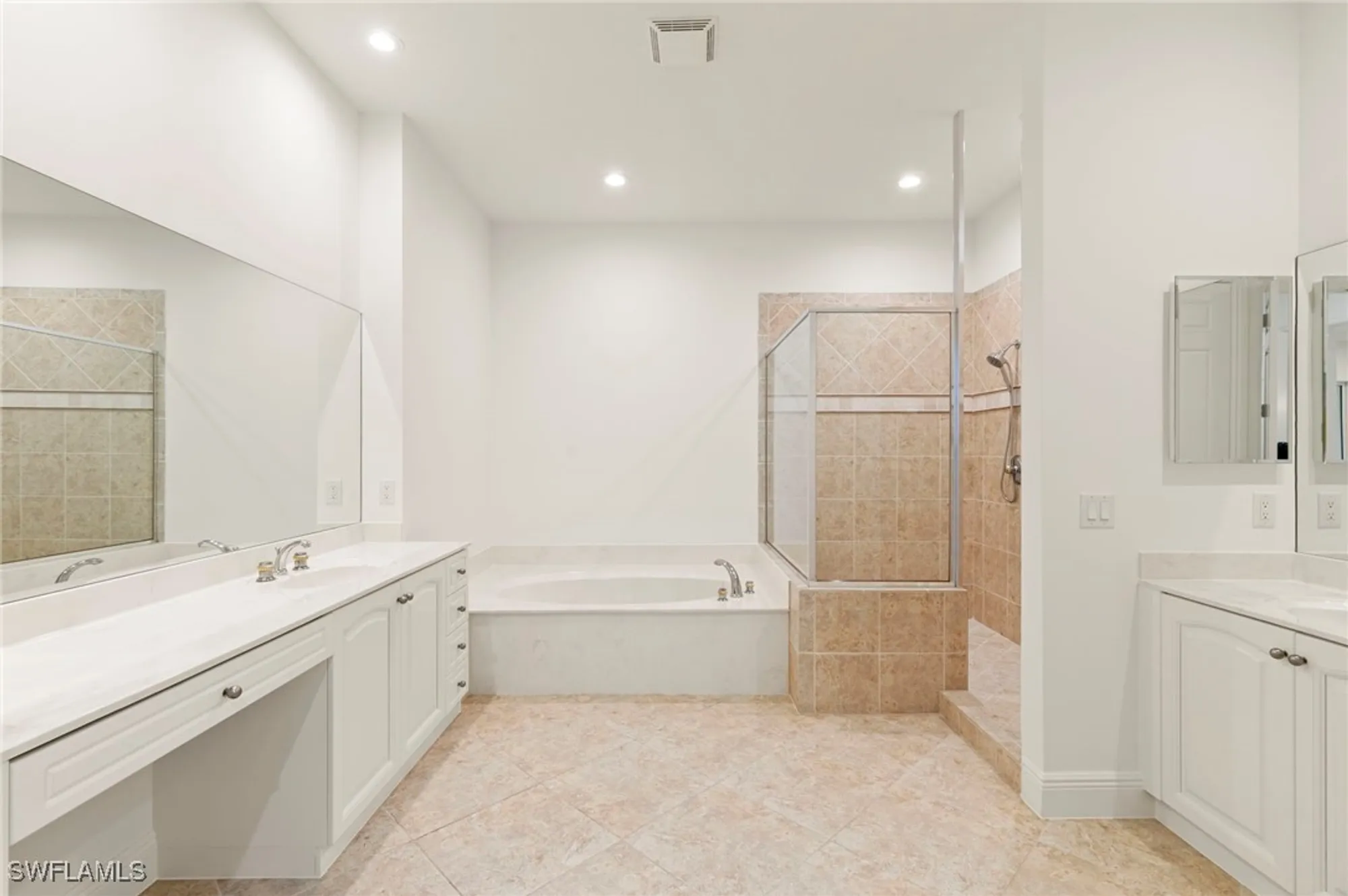 Property Slideshow image 24 of 50 | 8961 cherry oaks trl apt 202, Naples, FL, 34114