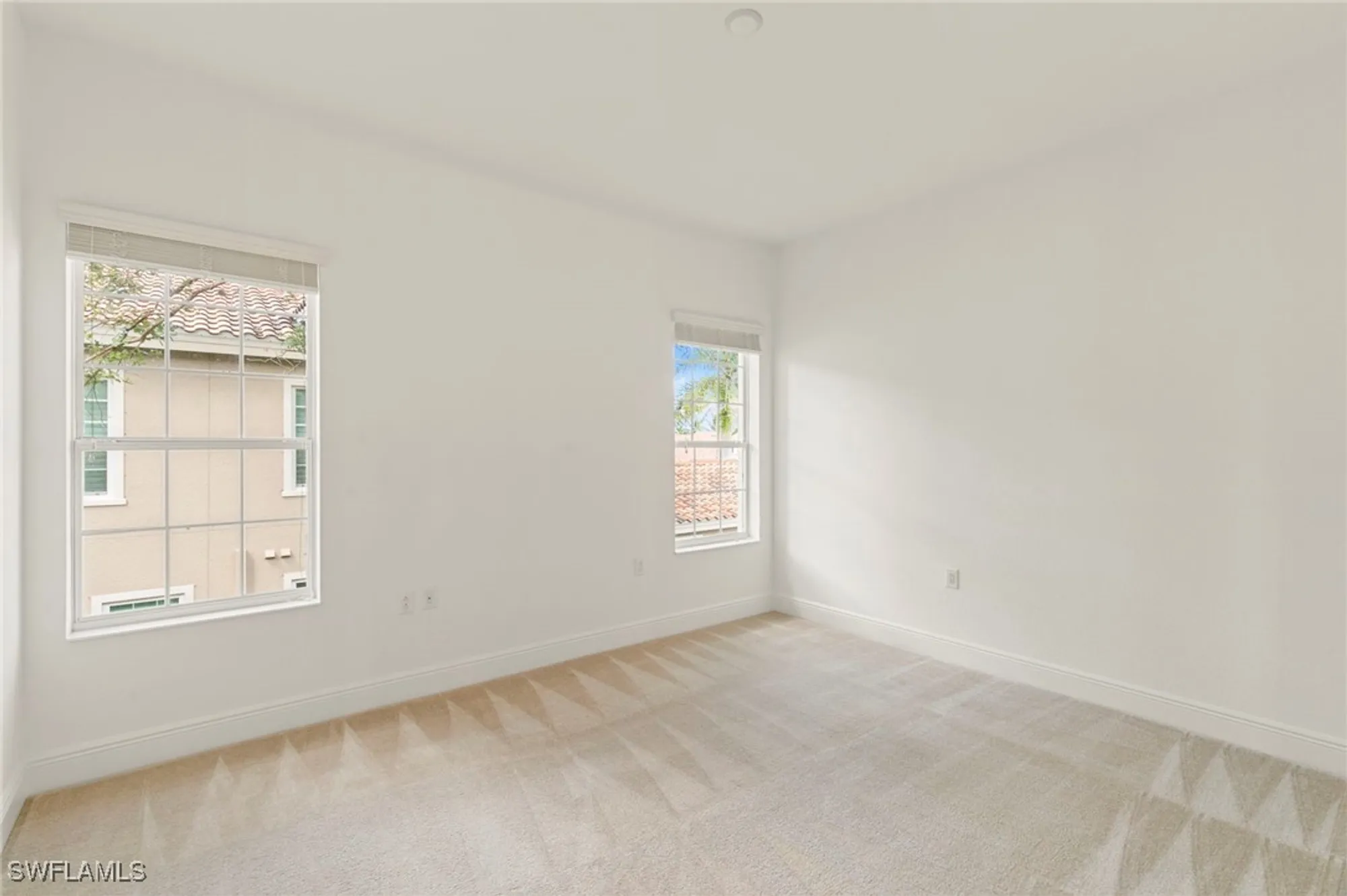 Property Slideshow image 27 of 50 | 8961 cherry oaks trl apt 202, Naples, FL, 34114