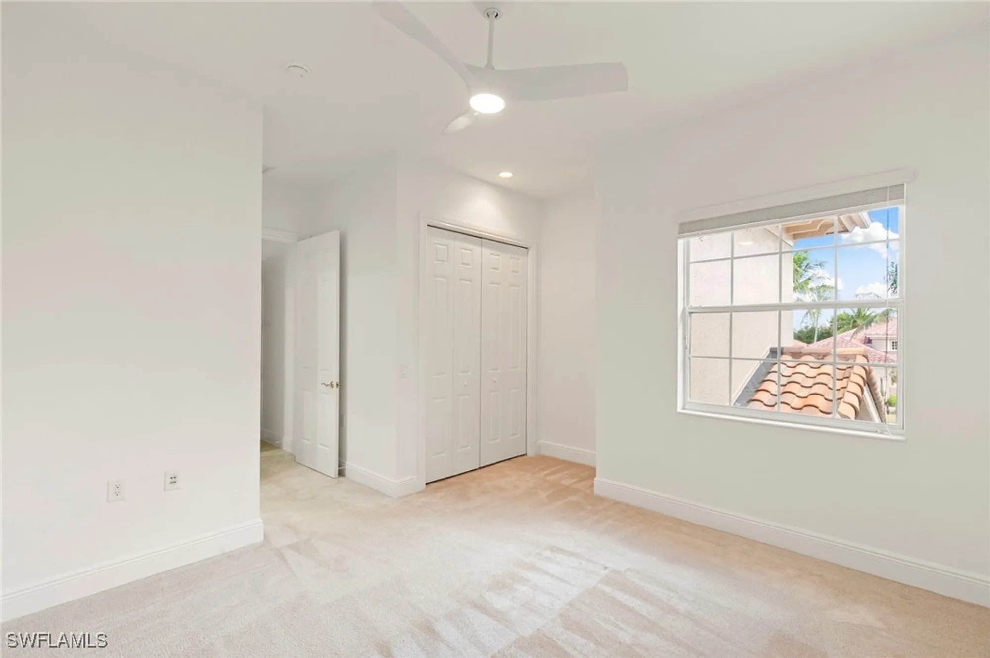 Property Slideshow image 32 of 50 | 8961 cherry oaks trl apt 202, Naples, FL, 34114