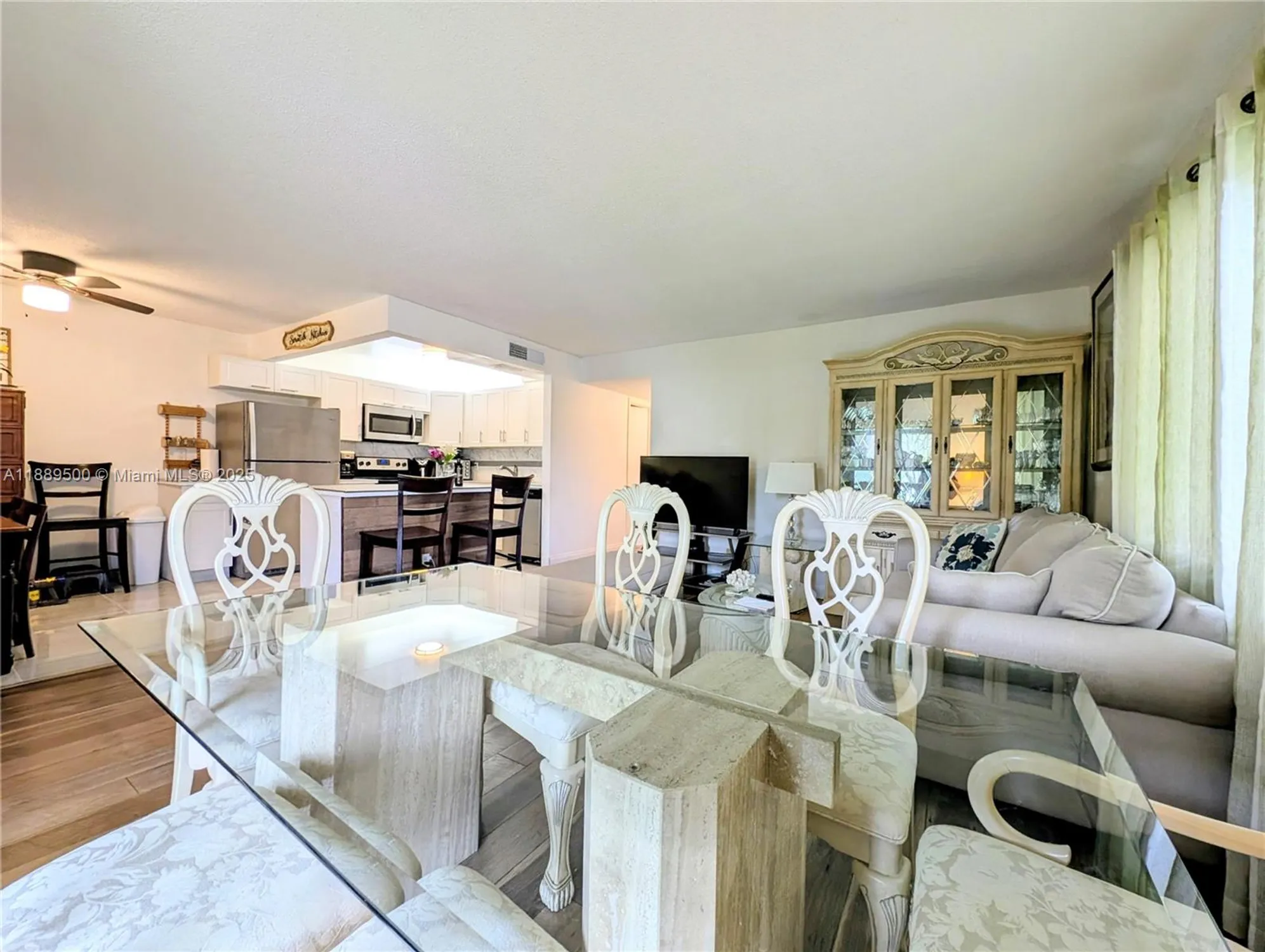Property Slideshow image 14 of 38 | 3061 nw 47th ter 226a, Lauderdale Lakes, FL, 33313
