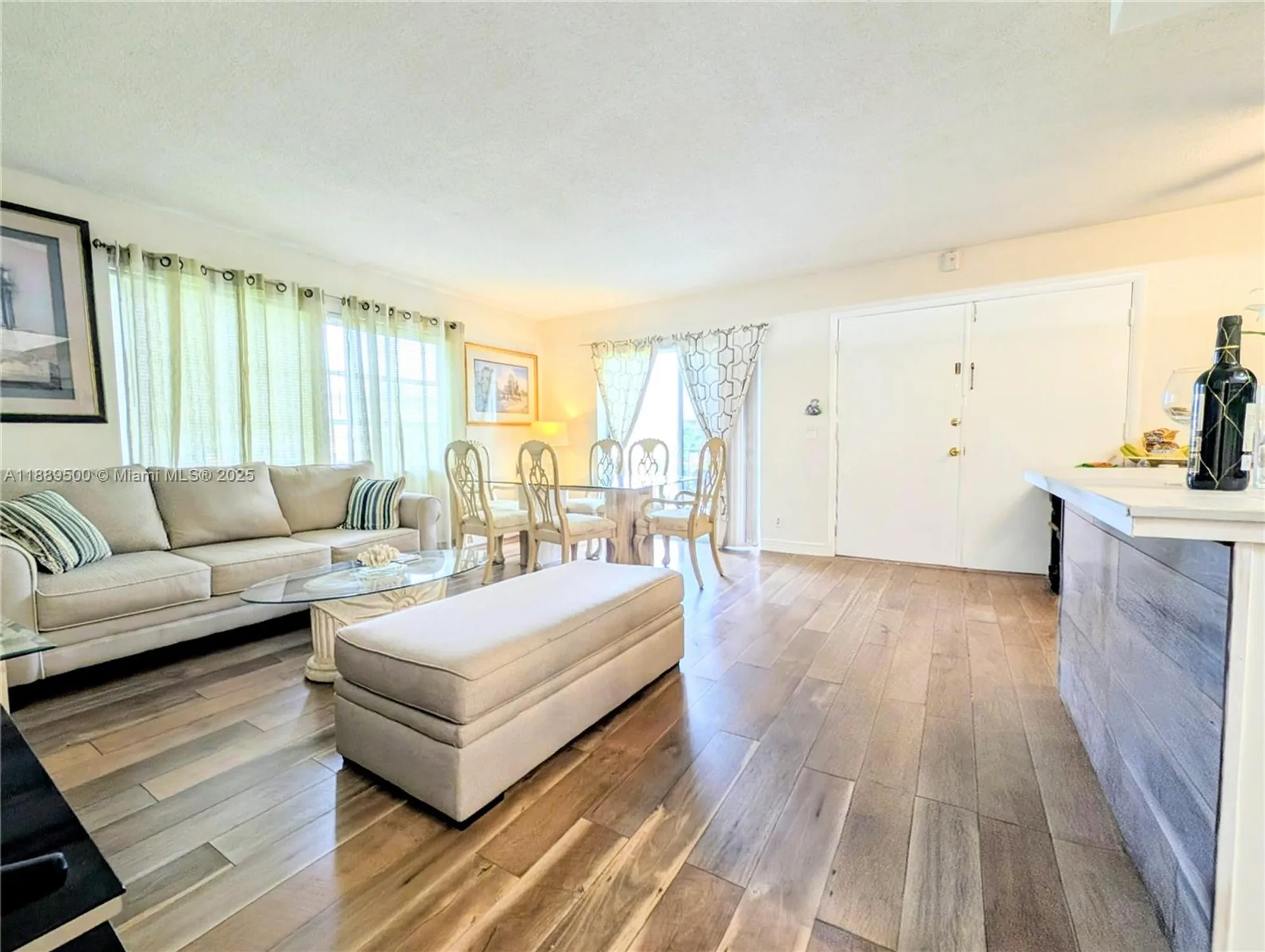 Property Slideshow image 13 of 38 | 3061 nw 47th ter 226a, Lauderdale Lakes, FL, 33313