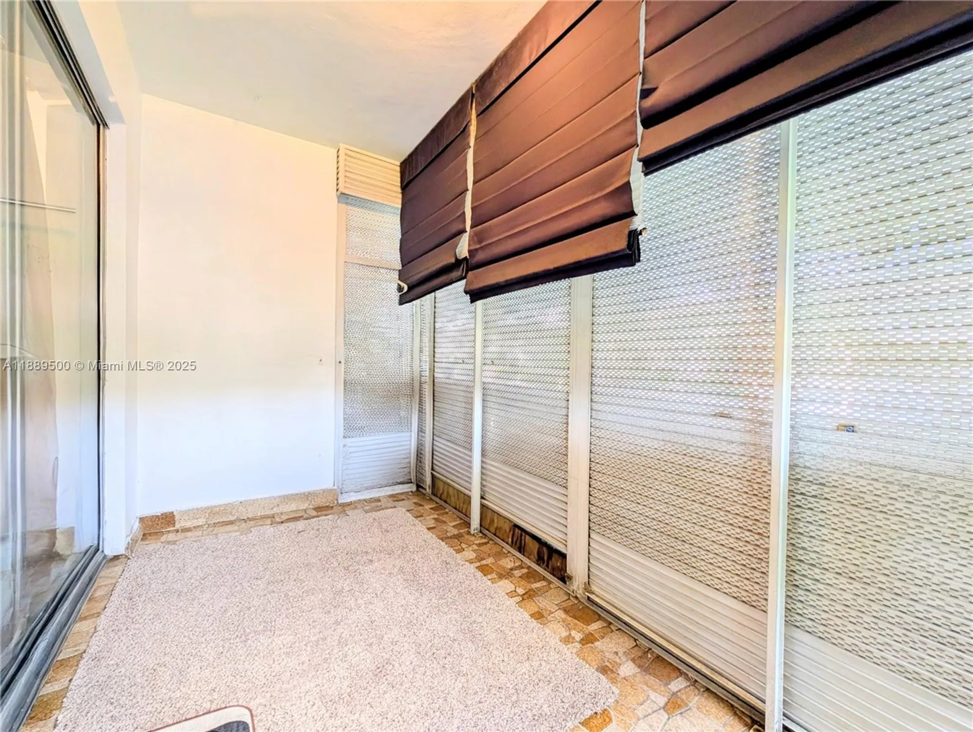 Property Slideshow image 28 of 38 | 3061 nw 47th ter 226a, Lauderdale Lakes, FL, 33313
