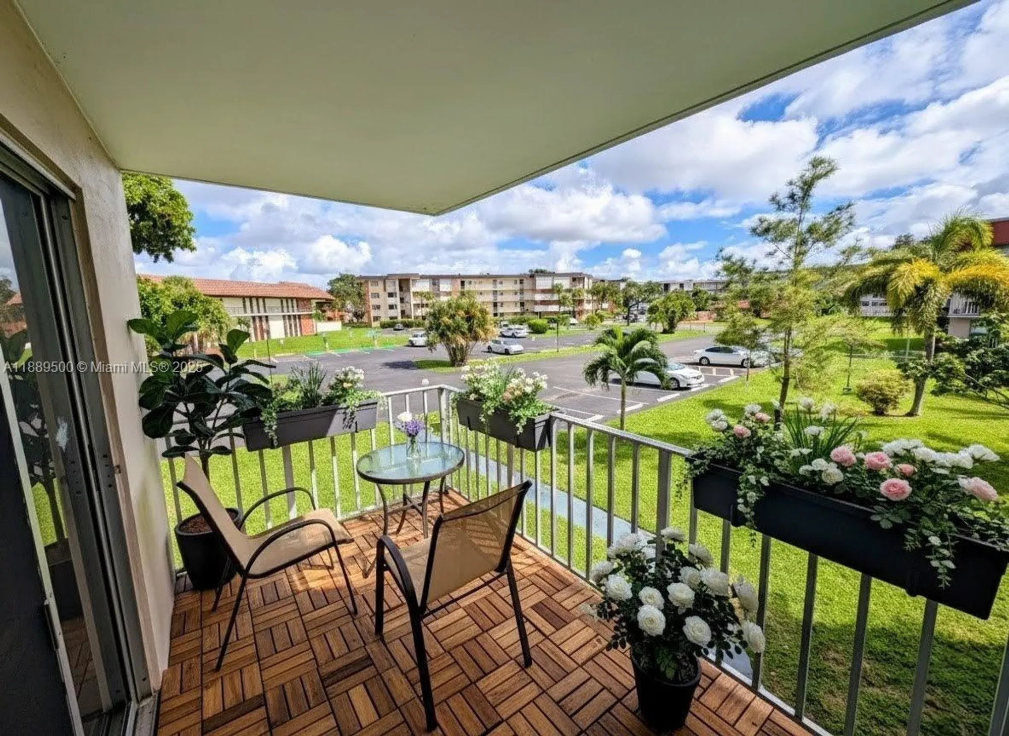 Property Slideshow image 2 of 38 | 3061 nw 47th ter 226a, Lauderdale Lakes, FL, 33313