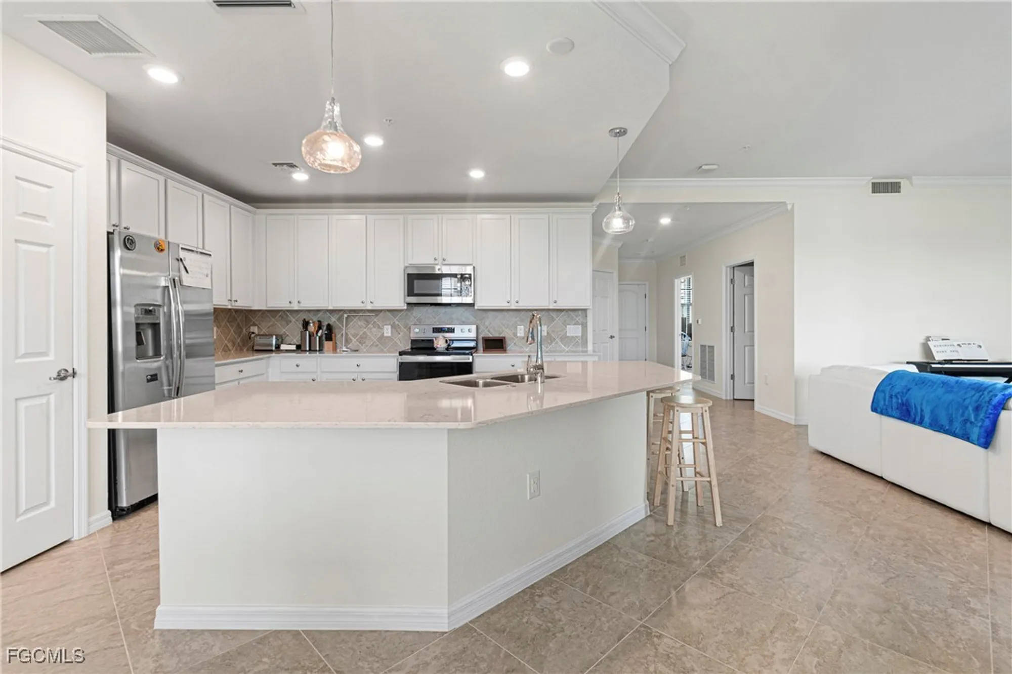 Property Slideshow image 15 of 47 | 11785 grand belvedere way unit 102, Fort Myers, FL, 33913