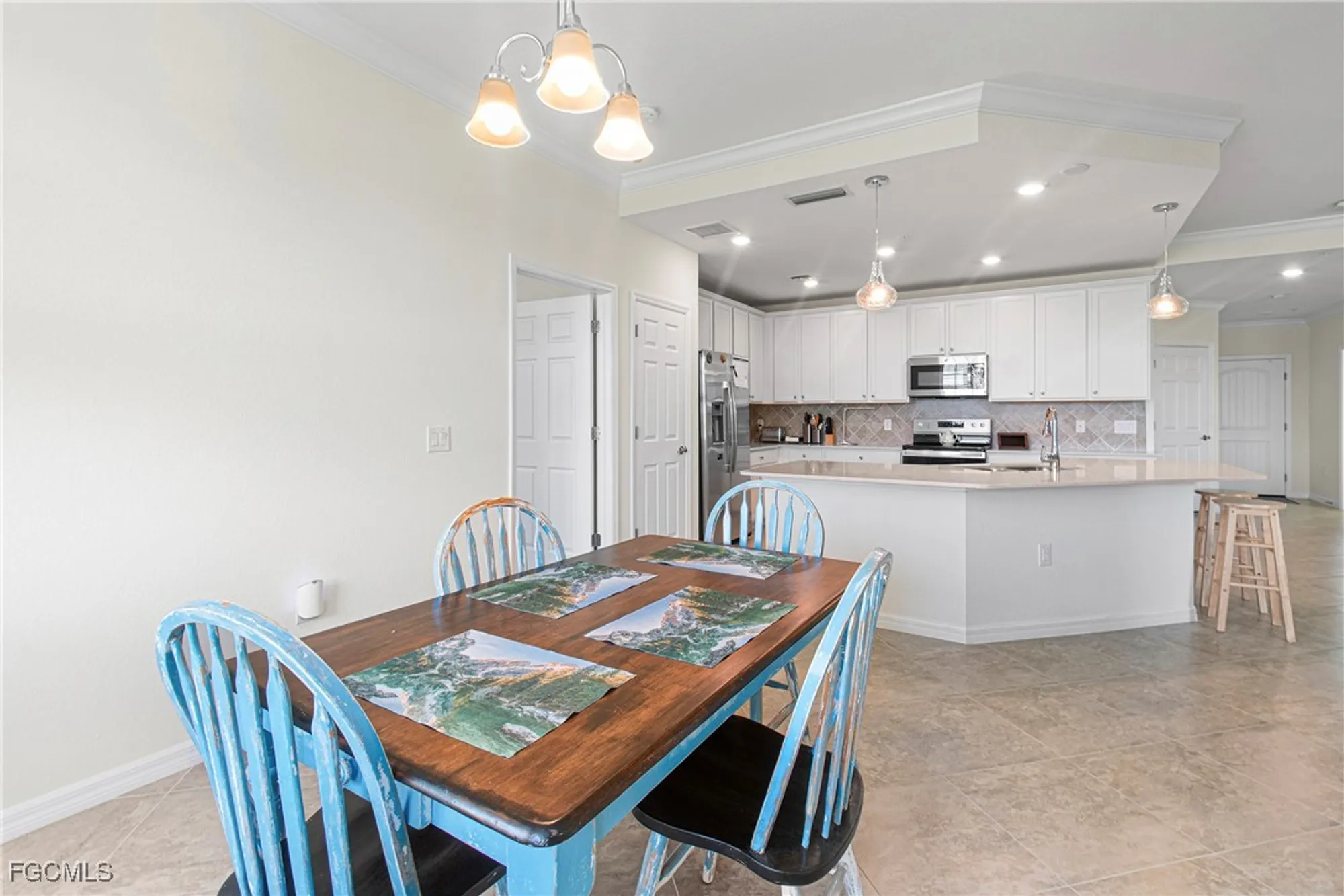Property Slideshow image 13 of 47 | 11785 grand belvedere way unit 102, Fort Myers, FL, 33913