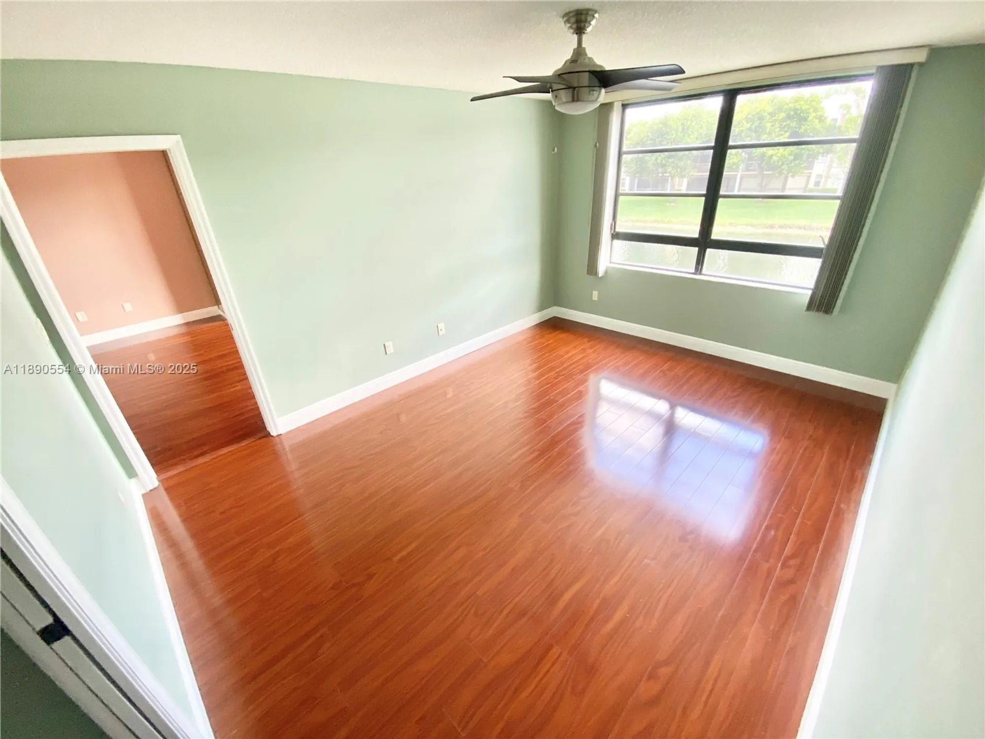 Property Slideshow image 14 of 36 | 10540 e clairmont cir 205, Tamarac, FL, 33321