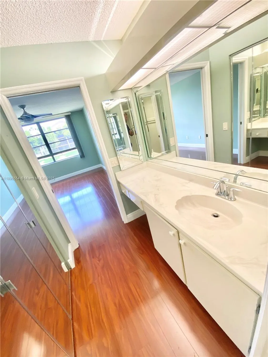 Property Slideshow image 20 of 36 | 10540 e clairmont cir 205, Tamarac, FL, 33321