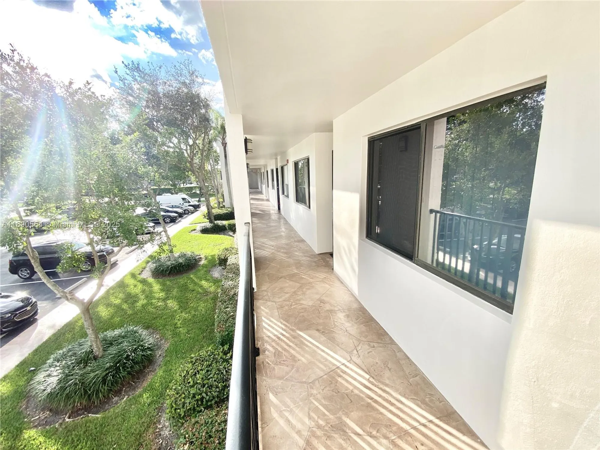 Property Slideshow image 6 of 36 | 10540 e clairmont cir 205, Tamarac, FL, 33321