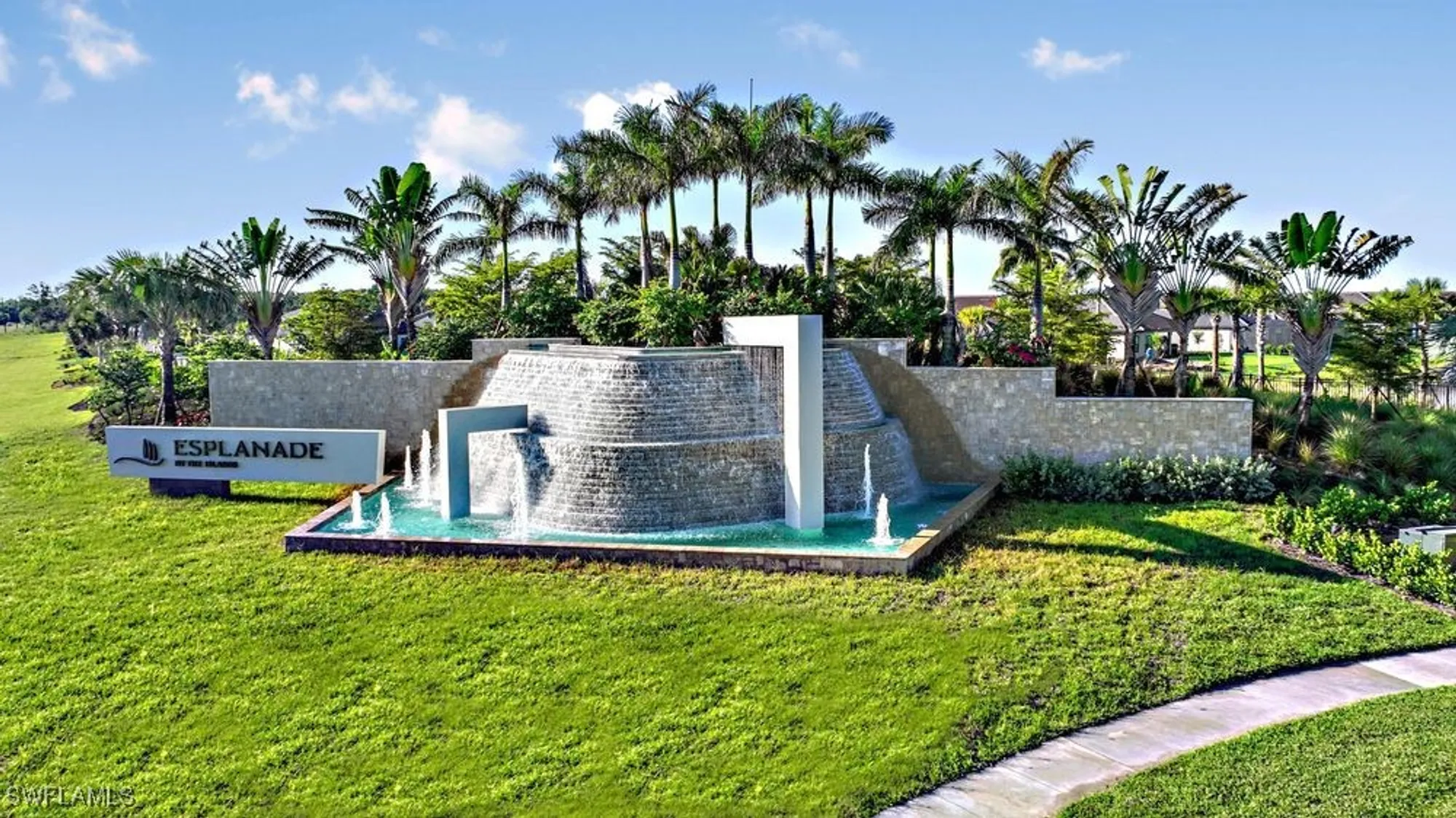 Property Slideshow image 18 of 30 | 15107 pescara st, Naples, FL, 34114