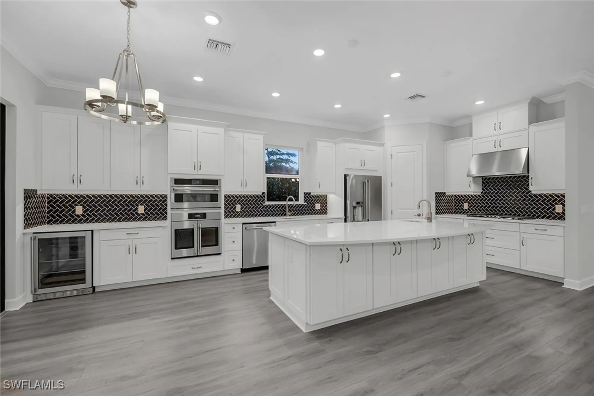 Property Slideshow image 1 of 30 | 15107 pescara st, Naples, FL, 34114