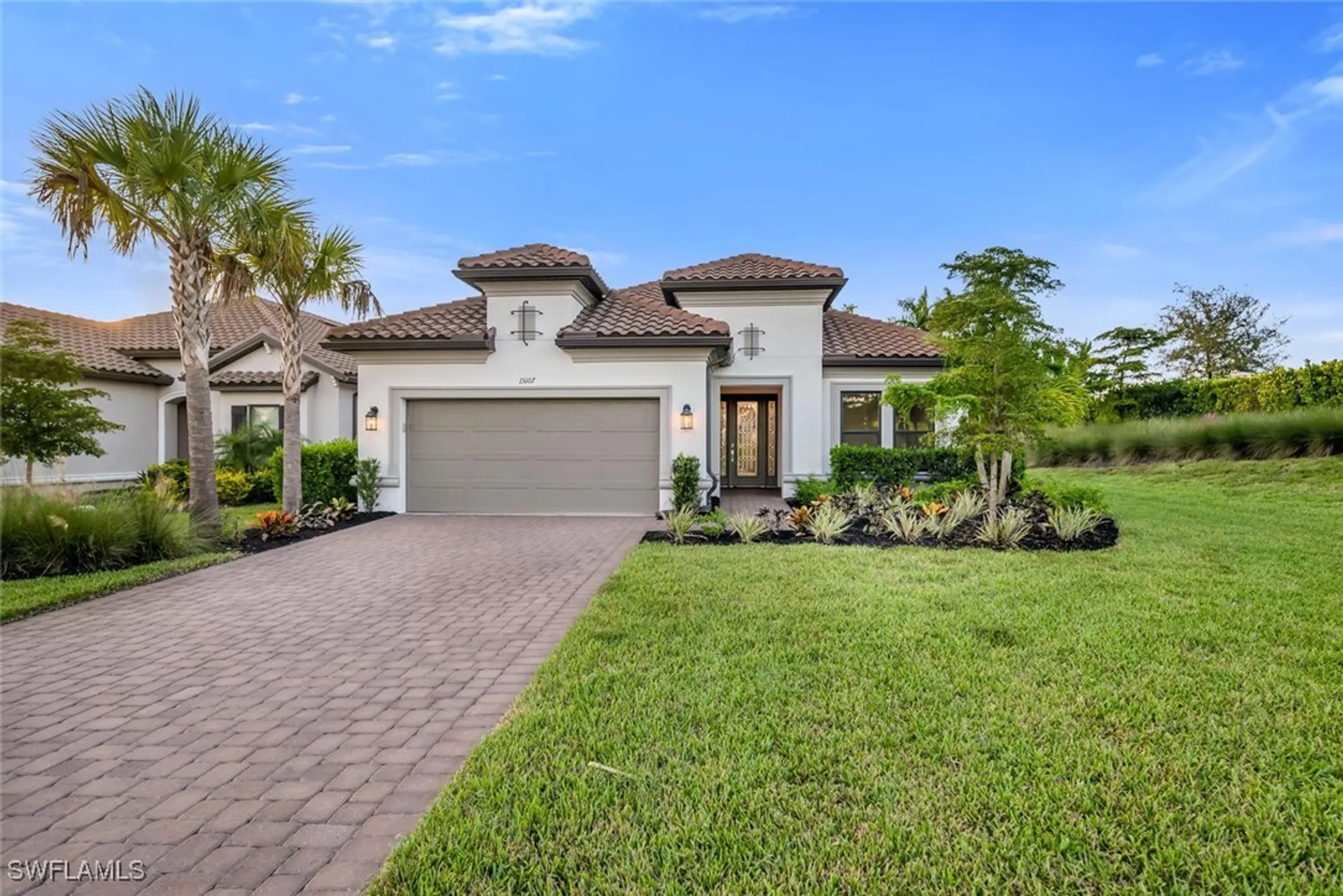Property Slideshow image 2 of 30 | 15107 pescara st, Naples, FL, 34114