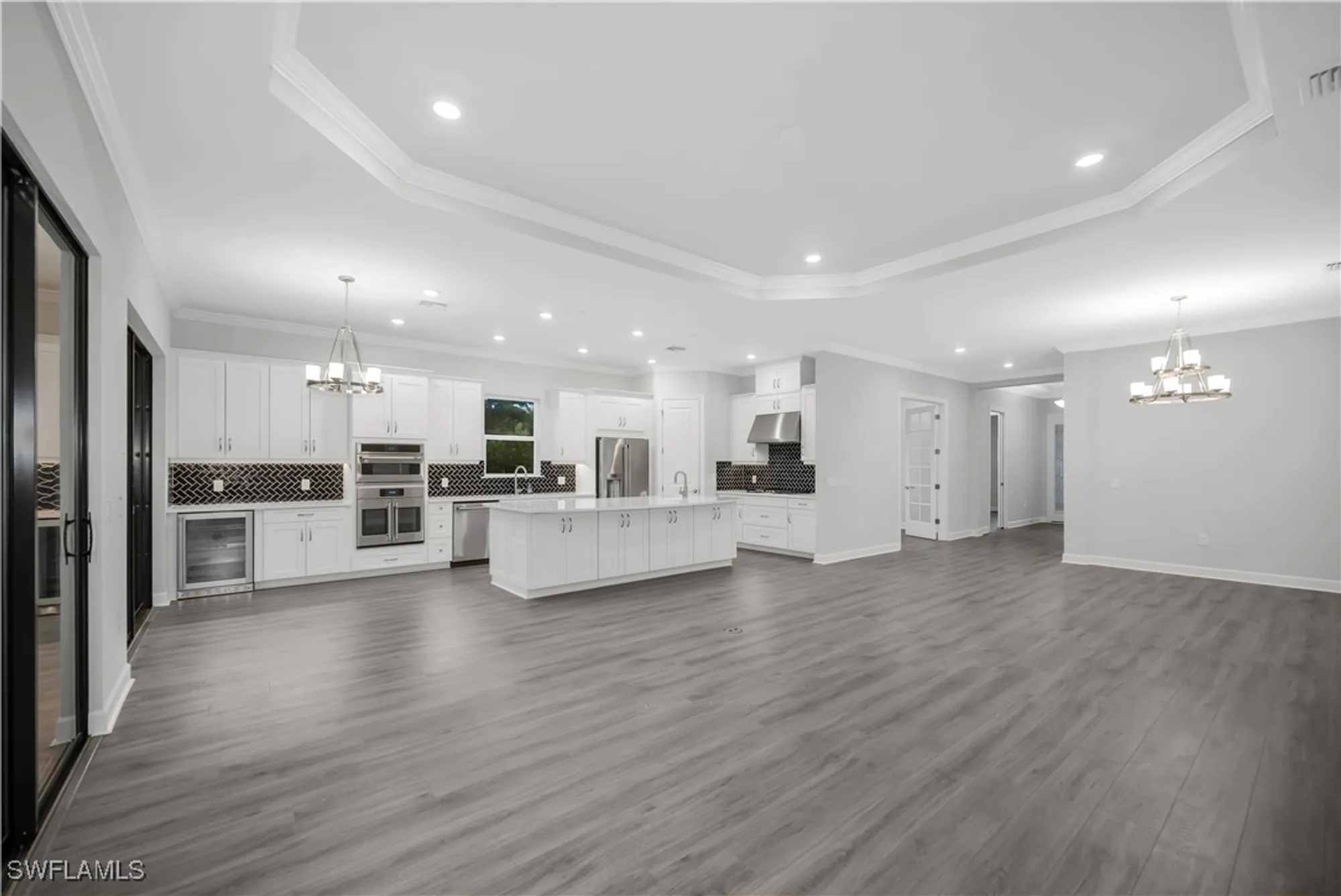 Property Slideshow image 3 of 30 | 15107 pescara st, Naples, FL, 34114