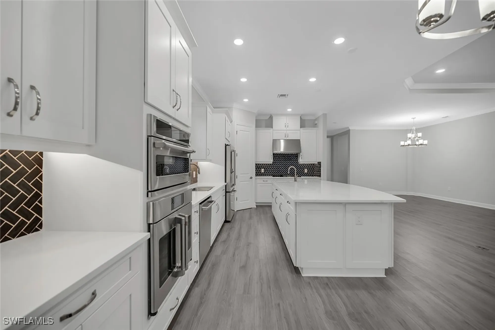 Property Slideshow image 4 of 30 | 15107 pescara st, Naples, FL, 34114