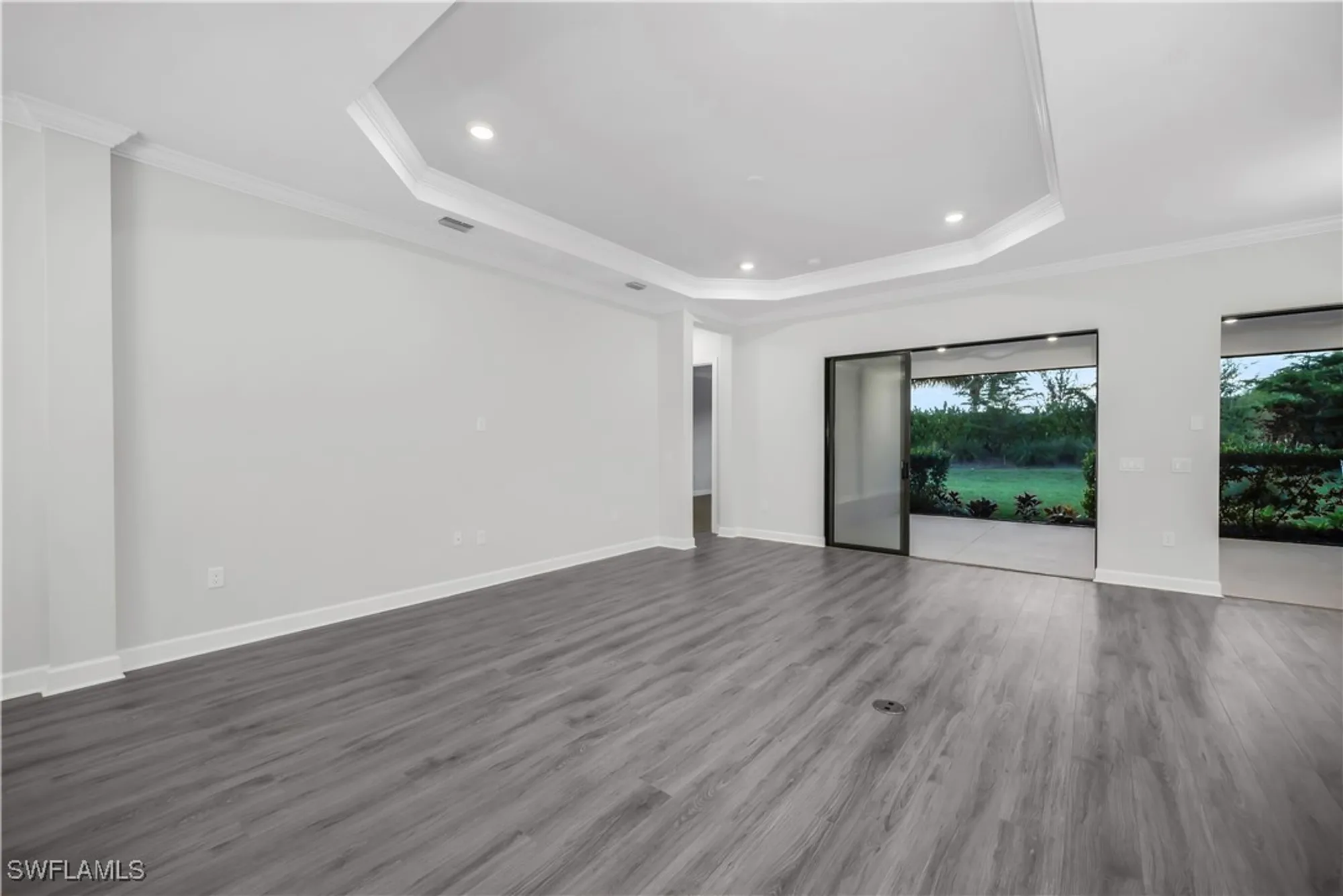 Property Slideshow image 6 of 30 | 15107 pescara st, Naples, FL, 34114